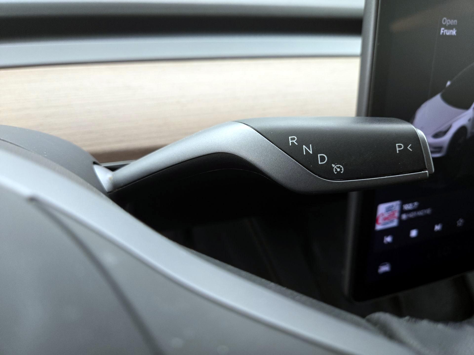 Thumbnail: 2023 Tesla Model 3 - 17