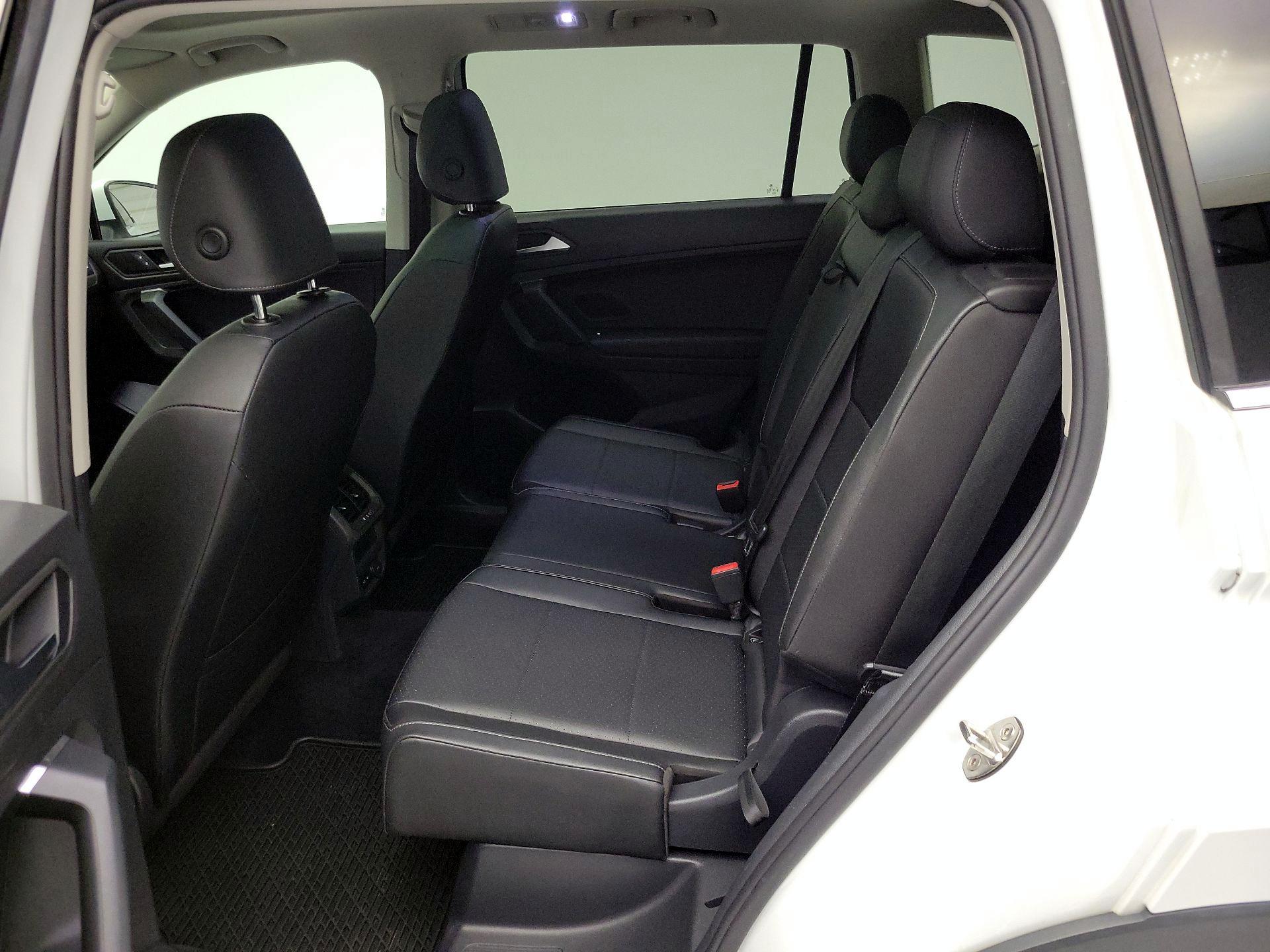 Thumbnail: 2019 Volkswagen Tiguan - 20