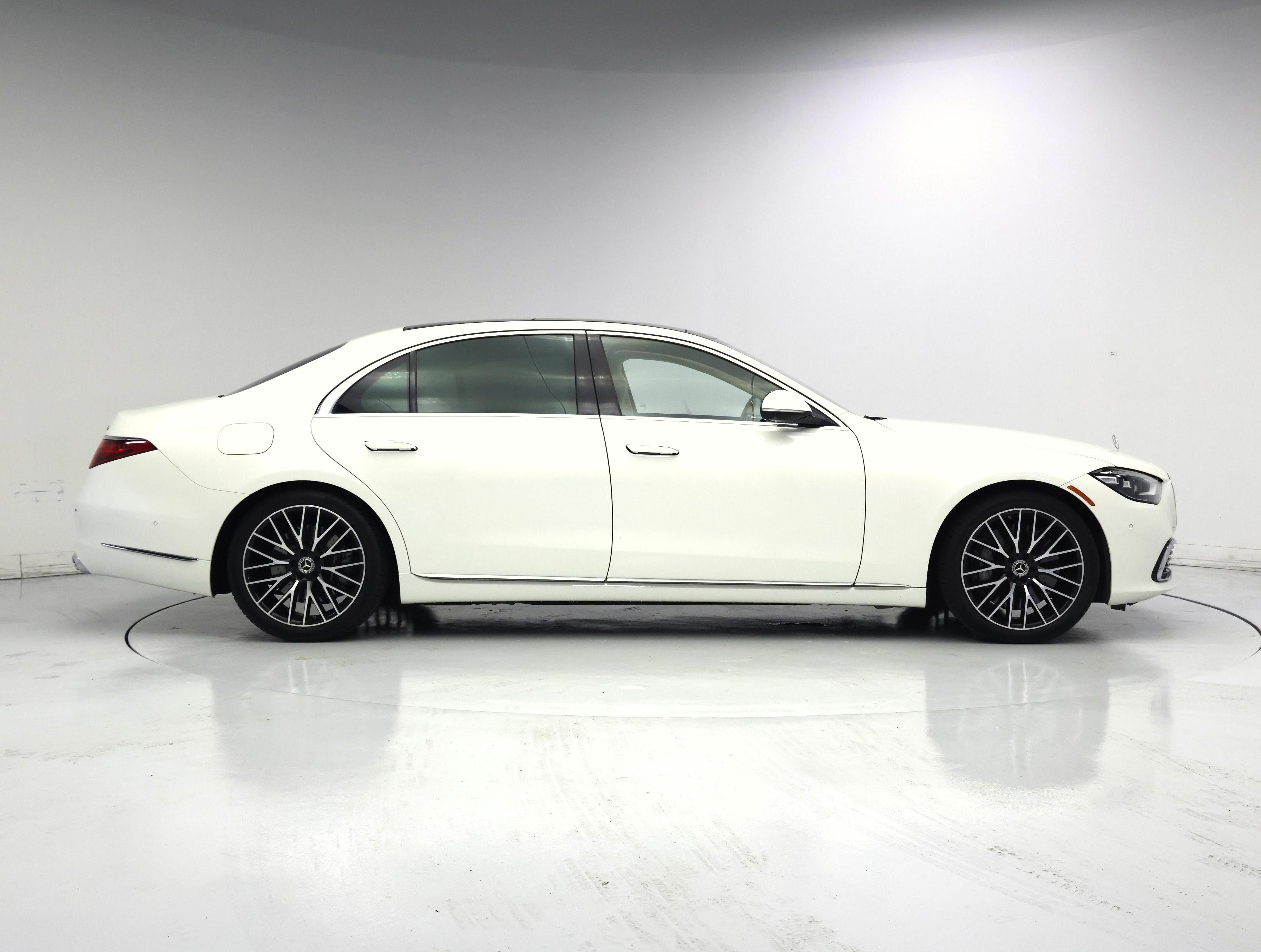 Thumbnail: 2021 Mercedes-Benz S-Class - 7