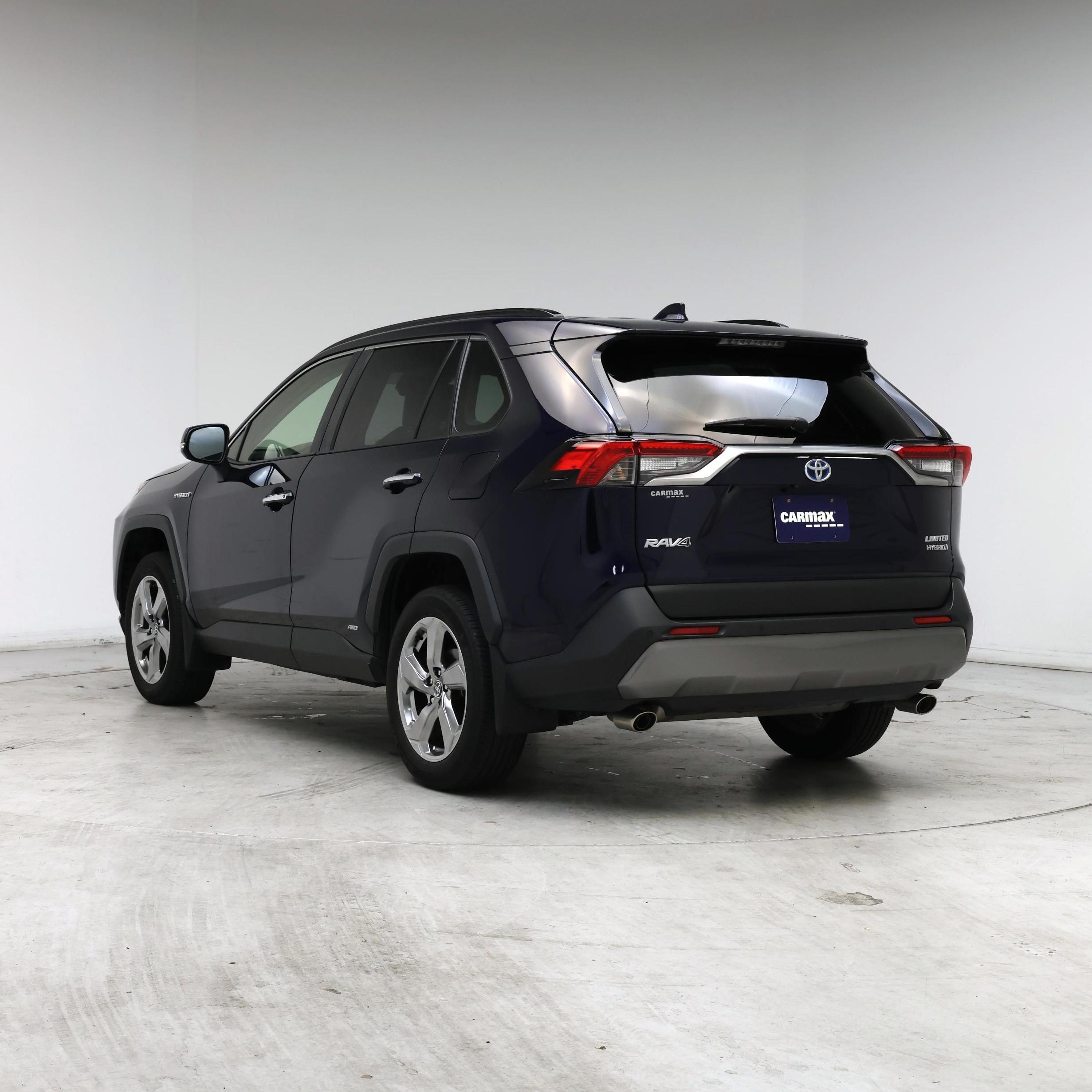 Thumbnail: 2020 Toyota RAV4 - 2