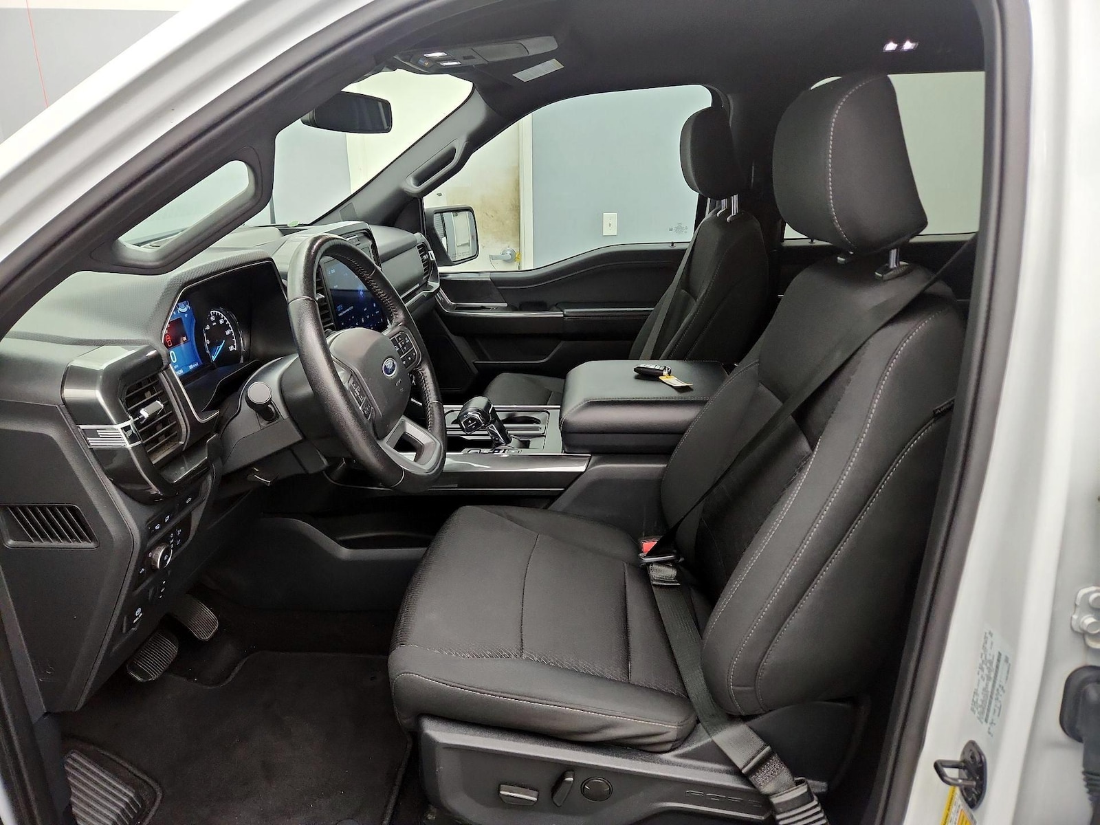 2022 Ford F-150 XLT - Photo 12