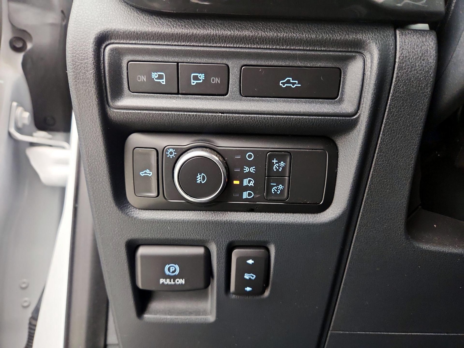 2022 Ford F-150 XLT - Photo 14