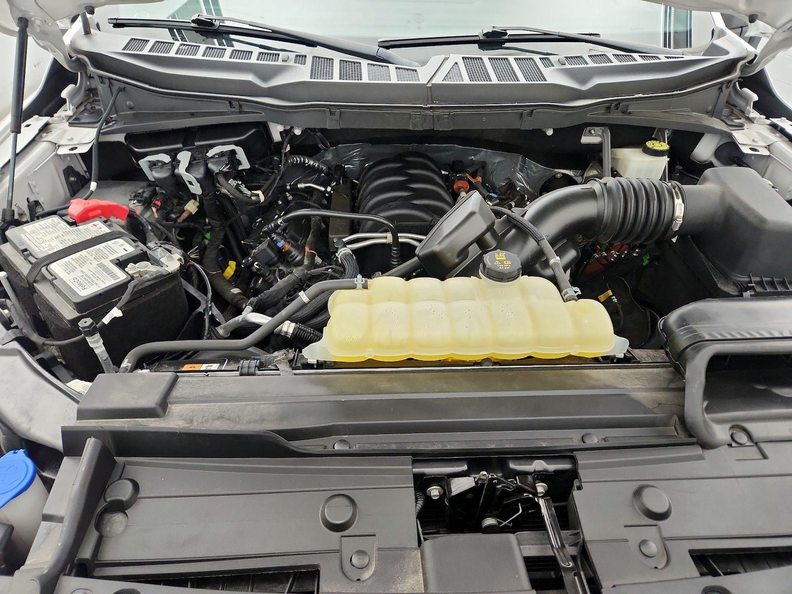 2022 Ford F-150 XLT - Photo 23