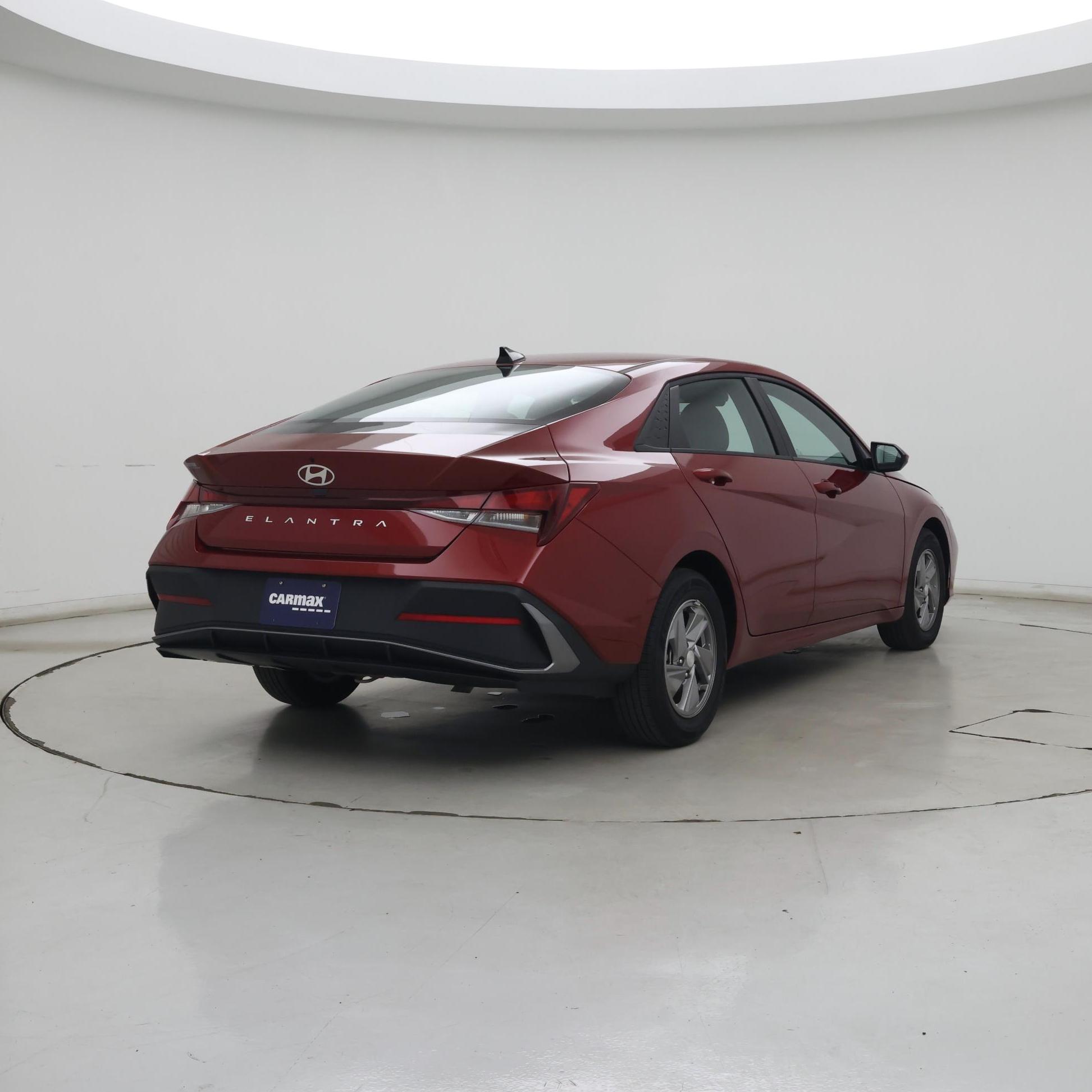 Thumbnail: 2025 Hyundai Elantra - 8
