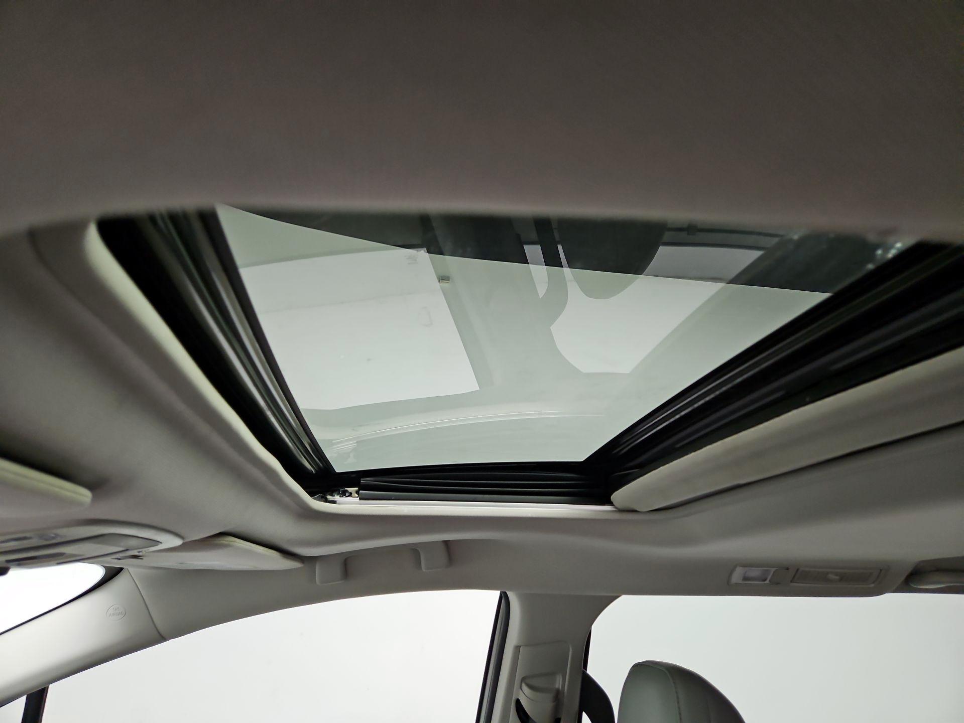 Thumbnail: 2021 Toyota Sienna - 19