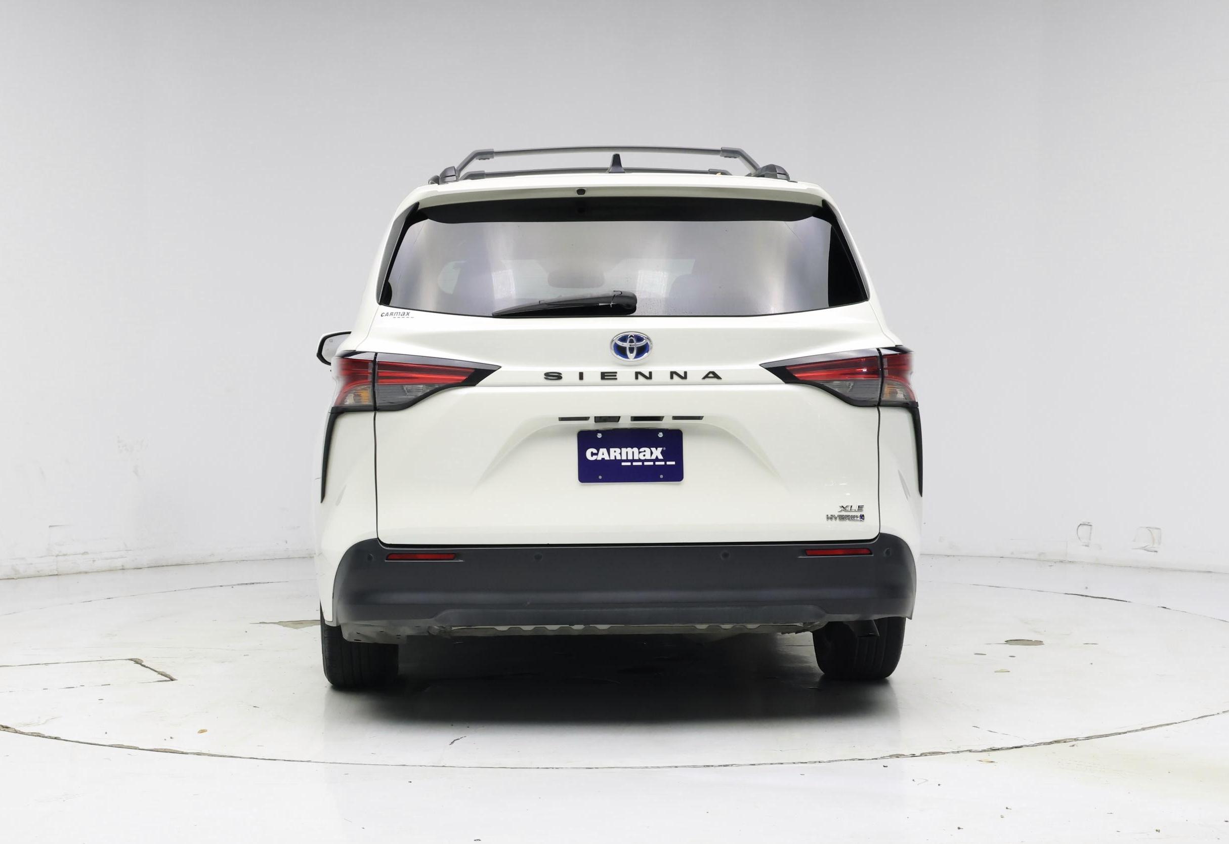 Thumbnail: 2021 Toyota Sienna - 6