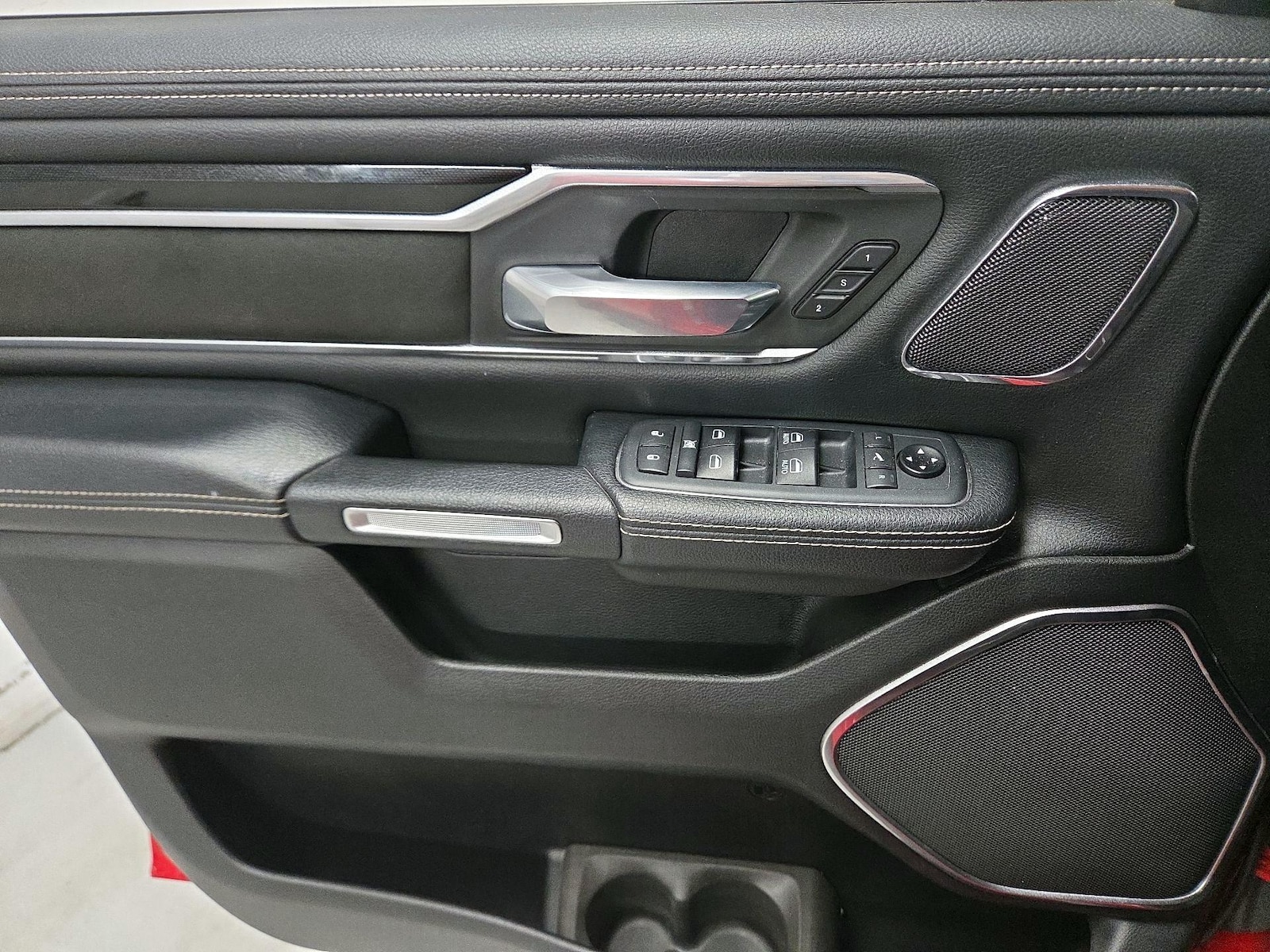 2020 RAM Ram 1500 Pickup Laramie - Photo 13