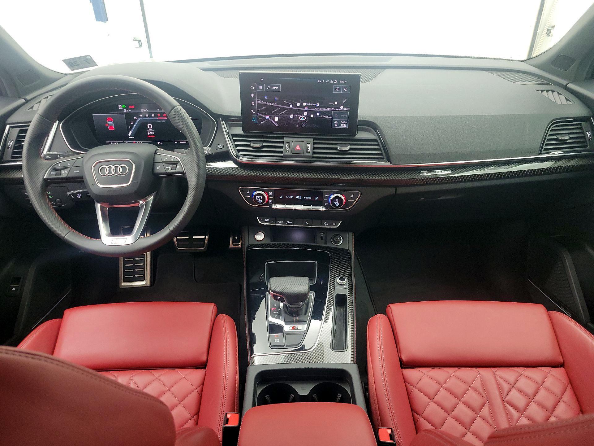 Thumbnail: 2023 Audi SQ5 - 9