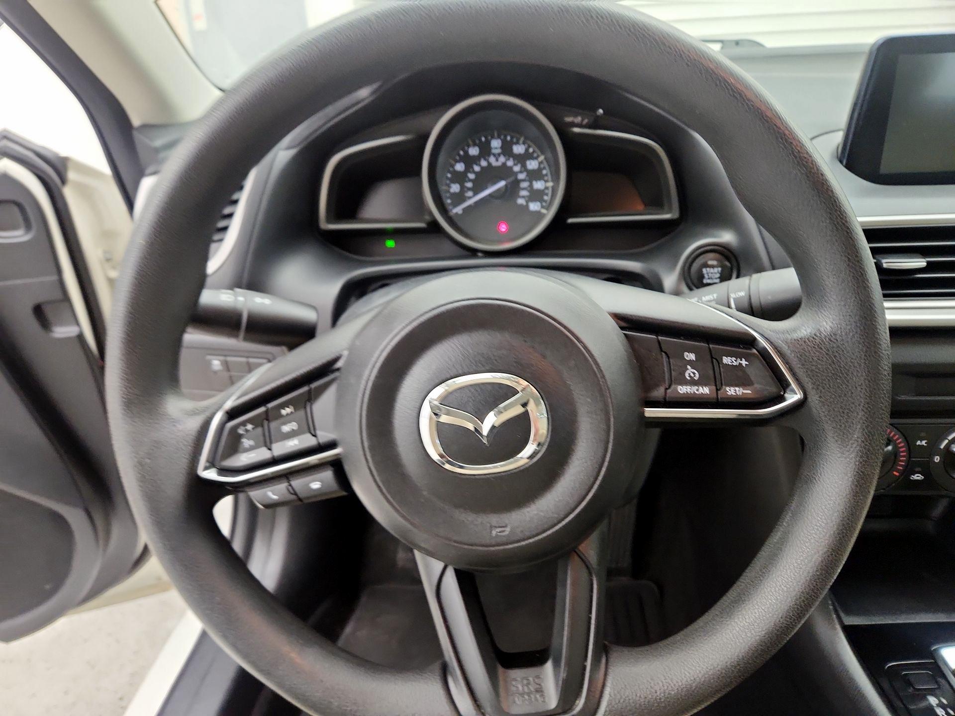 Thumbnail: 2017 Mazda Mazda3 - 10