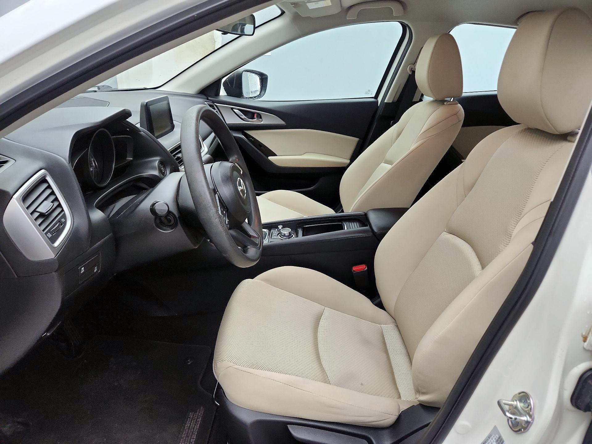 Thumbnail: 2017 Mazda Mazda3 - 11