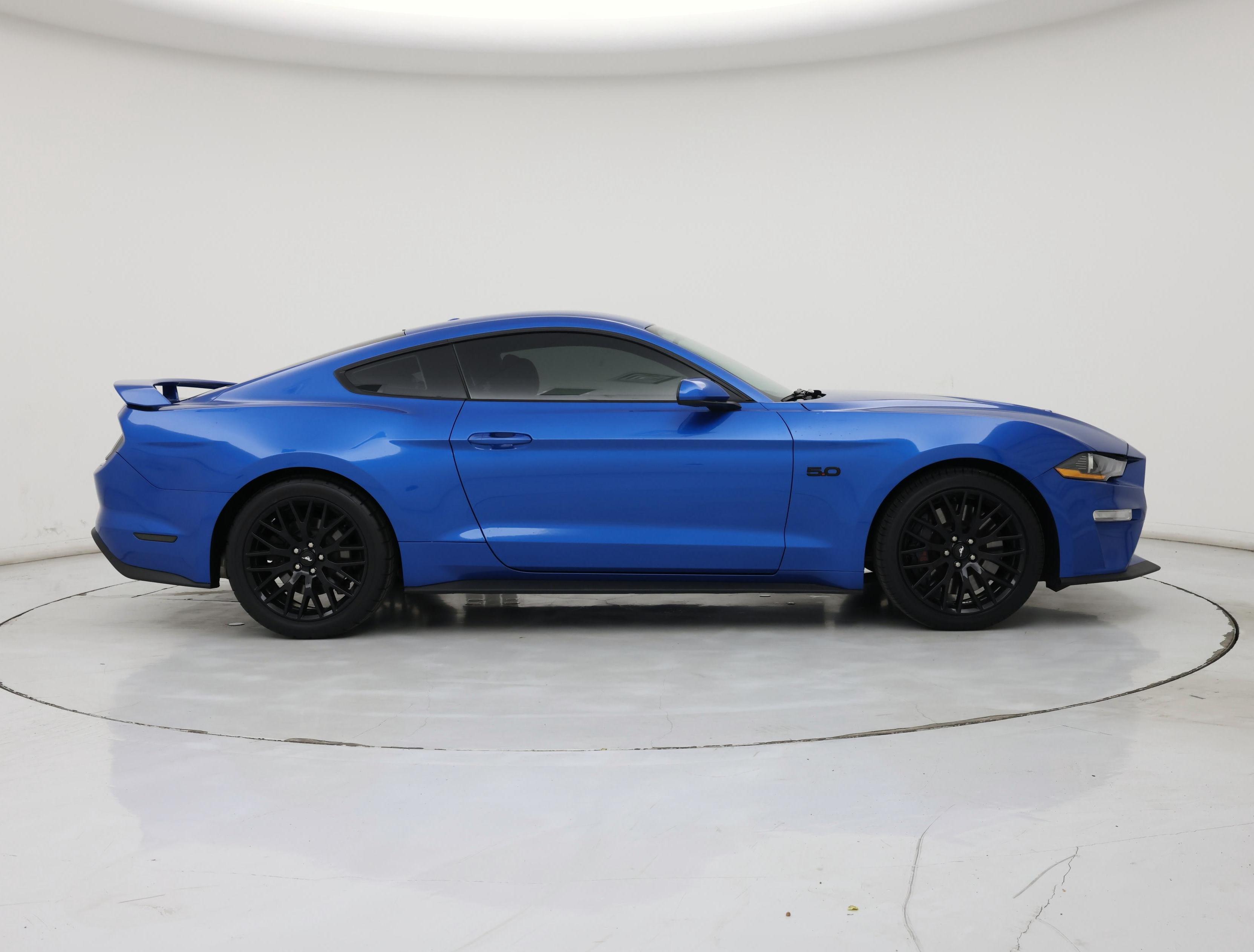 Thumbnail: 2019 Ford Mustang - 7