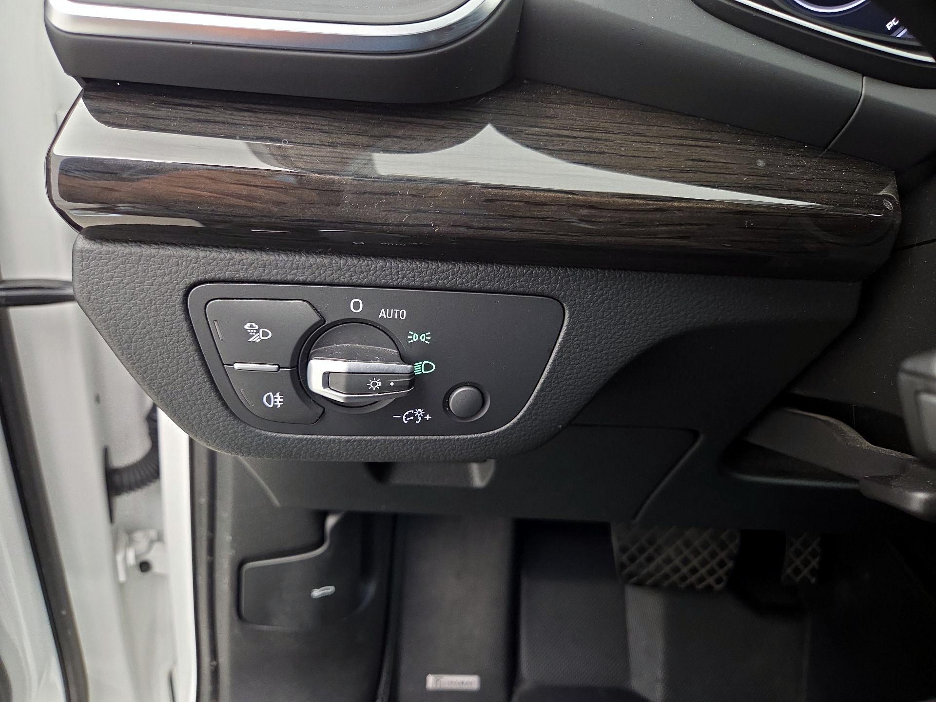 Thumbnail: 2020 Audi Q5 - 13