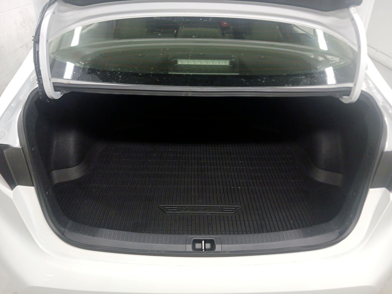2026 Toyota Corolla LE - Photo 19