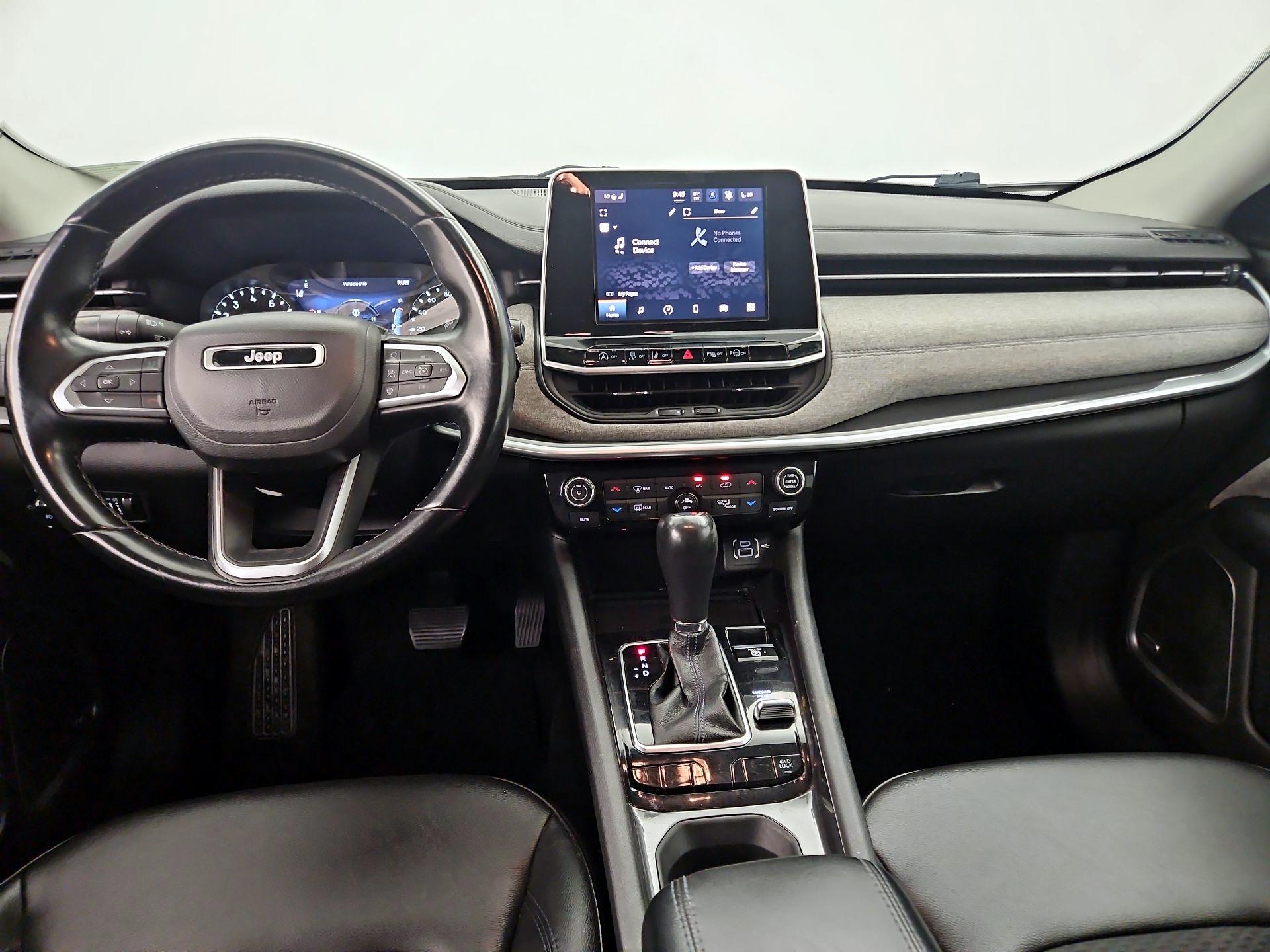 Silver 2022 Jeep Compass SUV / Crossover Four-Wheel Drive Automatic