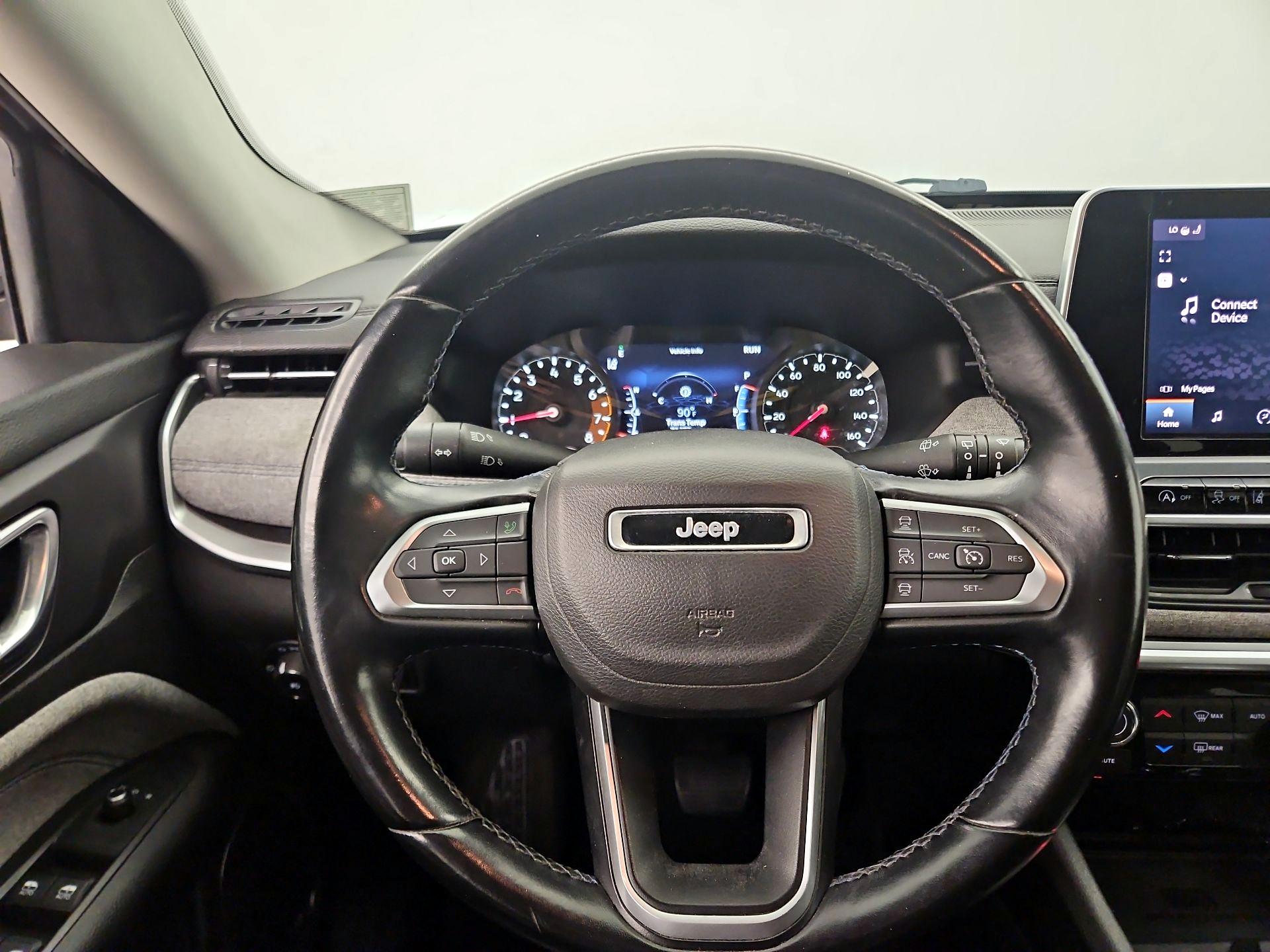 Thumbnail: 2022 Jeep Compass - 10