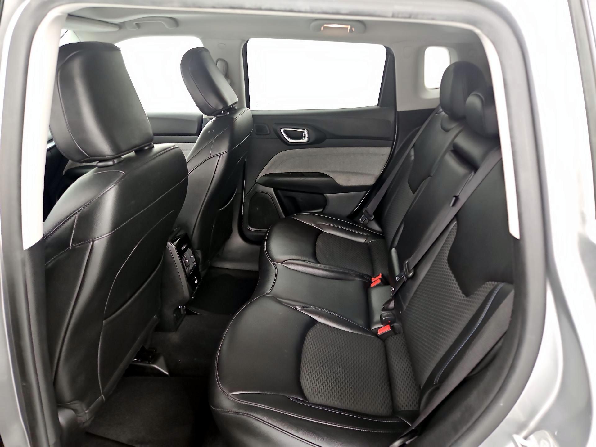 Thumbnail: 2022 Jeep Compass - 19