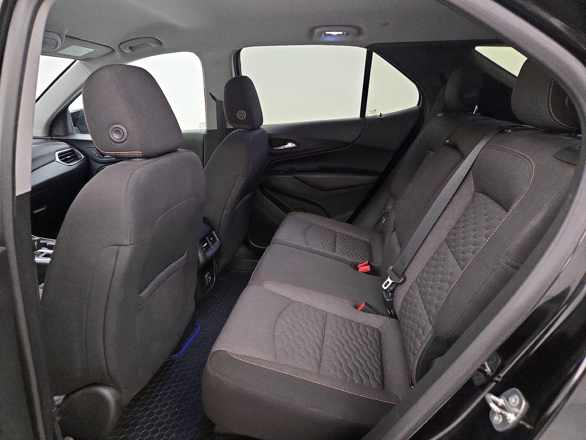 Thumbnail: 2019 Chevrolet Equinox - 19
