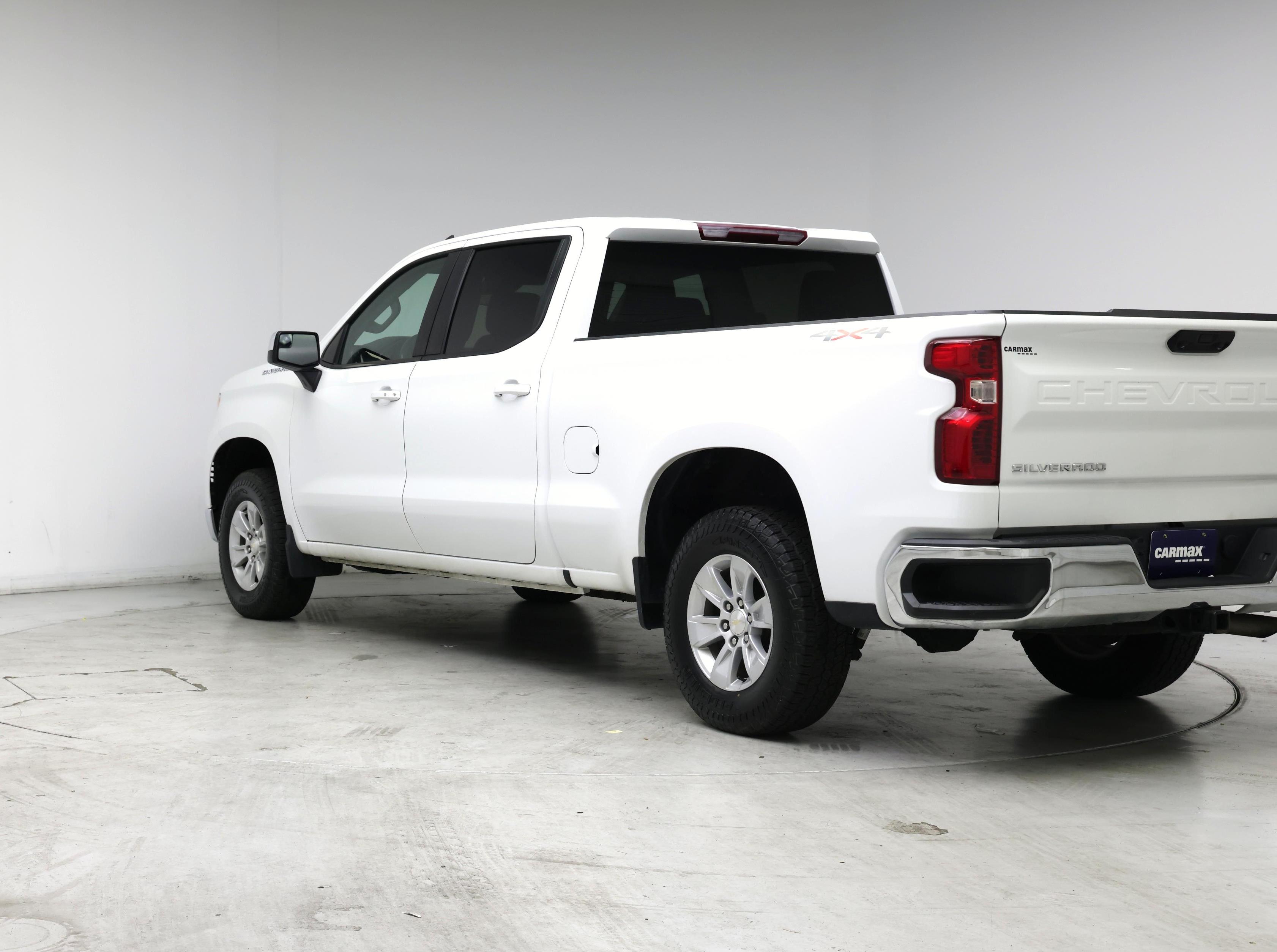 Thumbnail: 2023 Chevrolet Silverado 1500 - 2