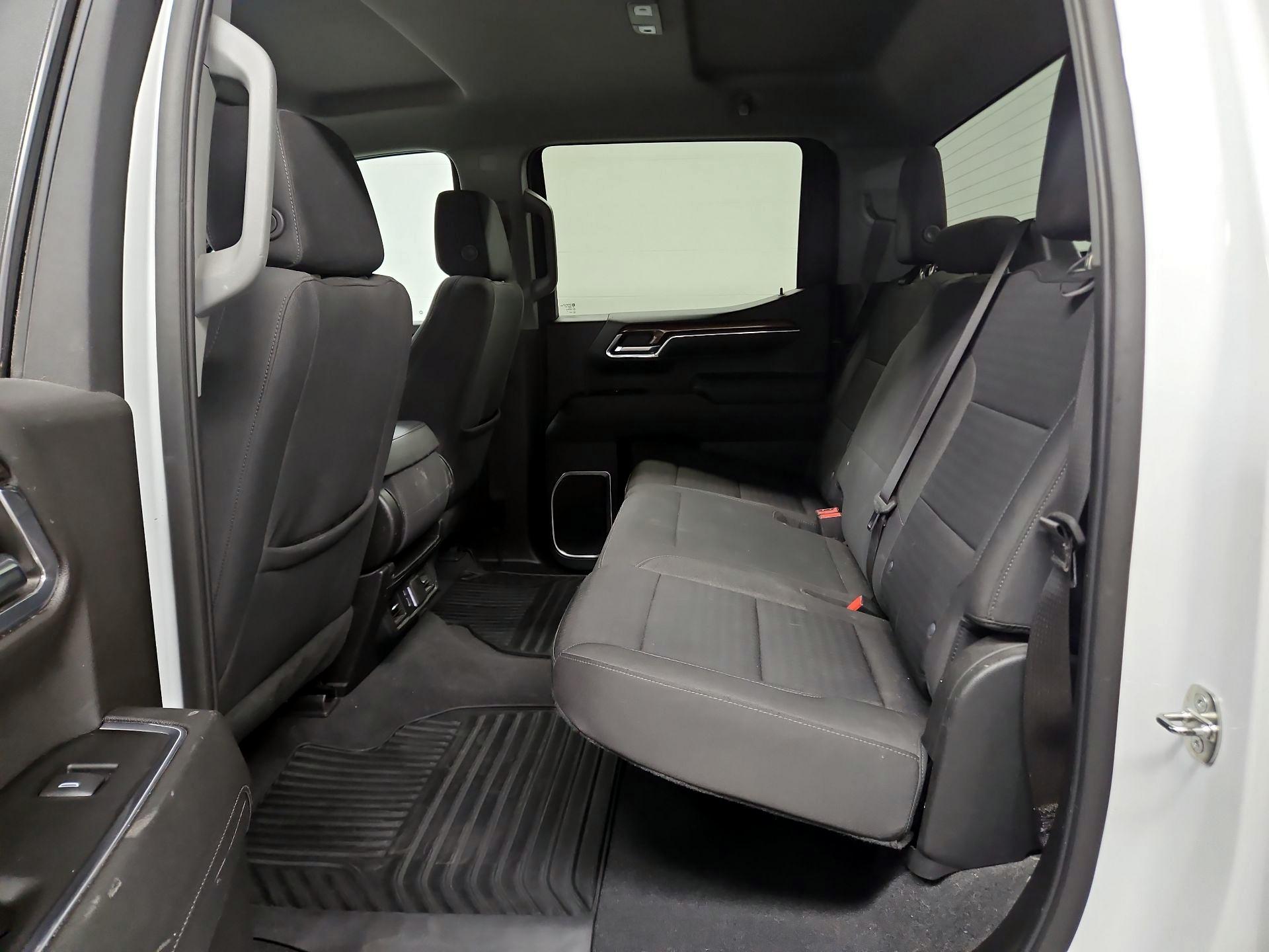 Thumbnail: 2023 Chevrolet Silverado 1500 - 19