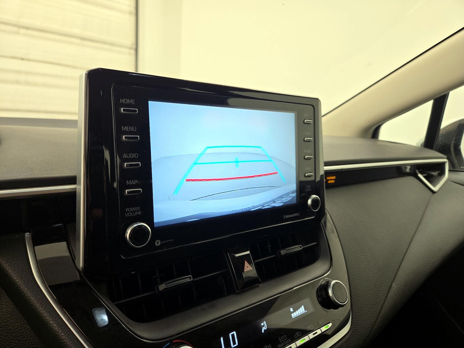 2021 Toyota Corolla LE - Photo 15