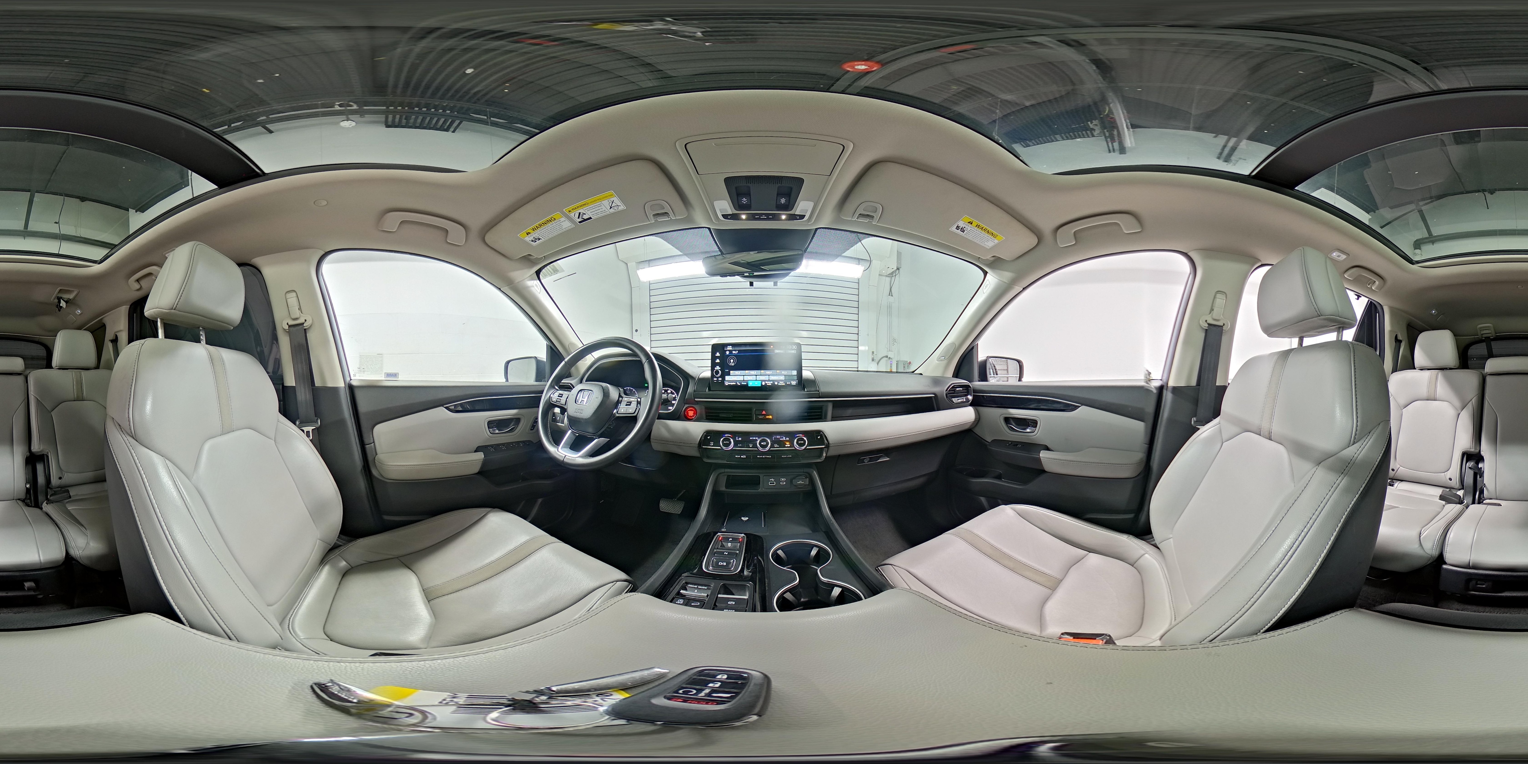 2024 Honda Pilot Touring - Photo 25