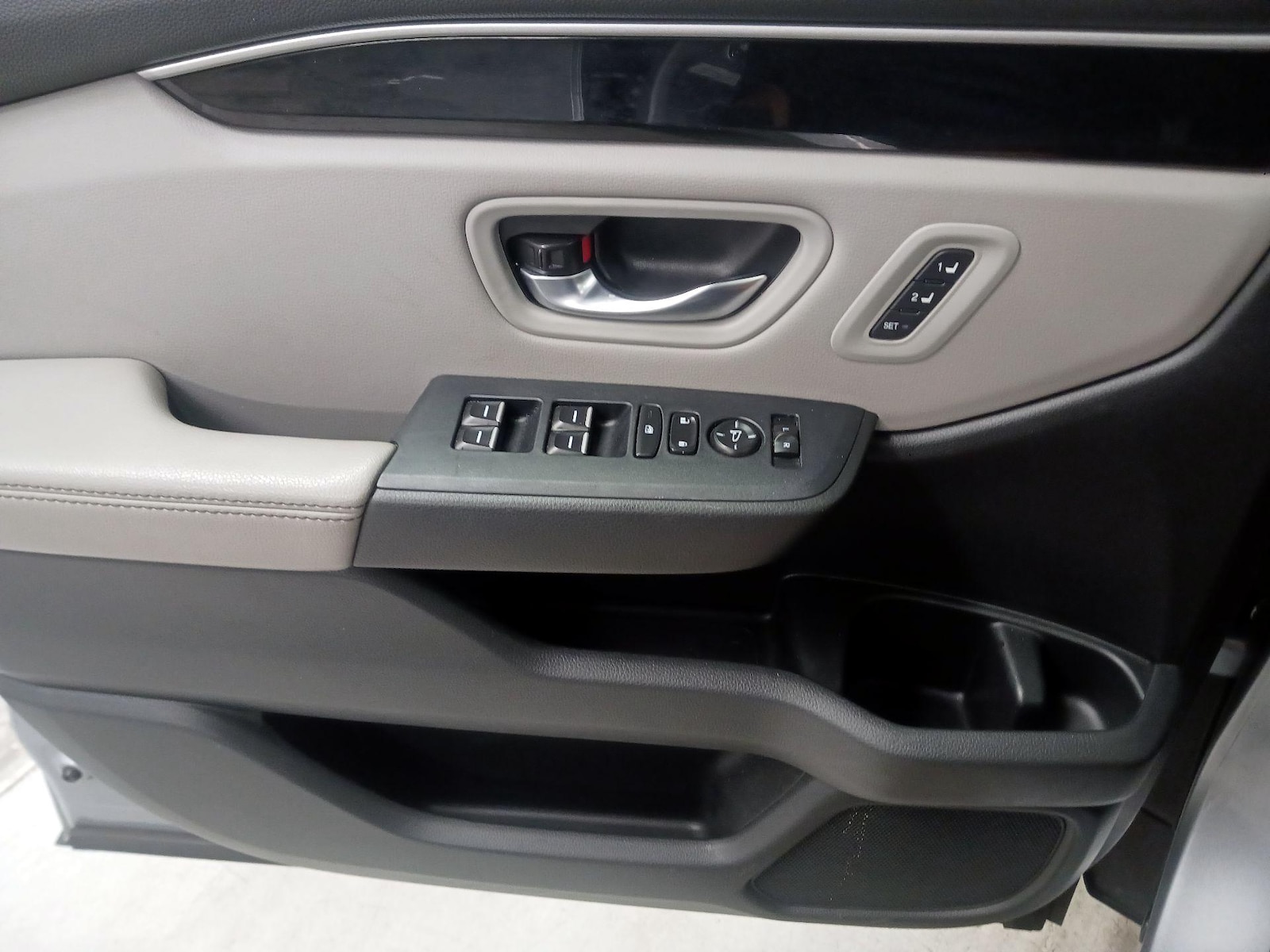 2024 Honda Pilot Touring - Photo 11