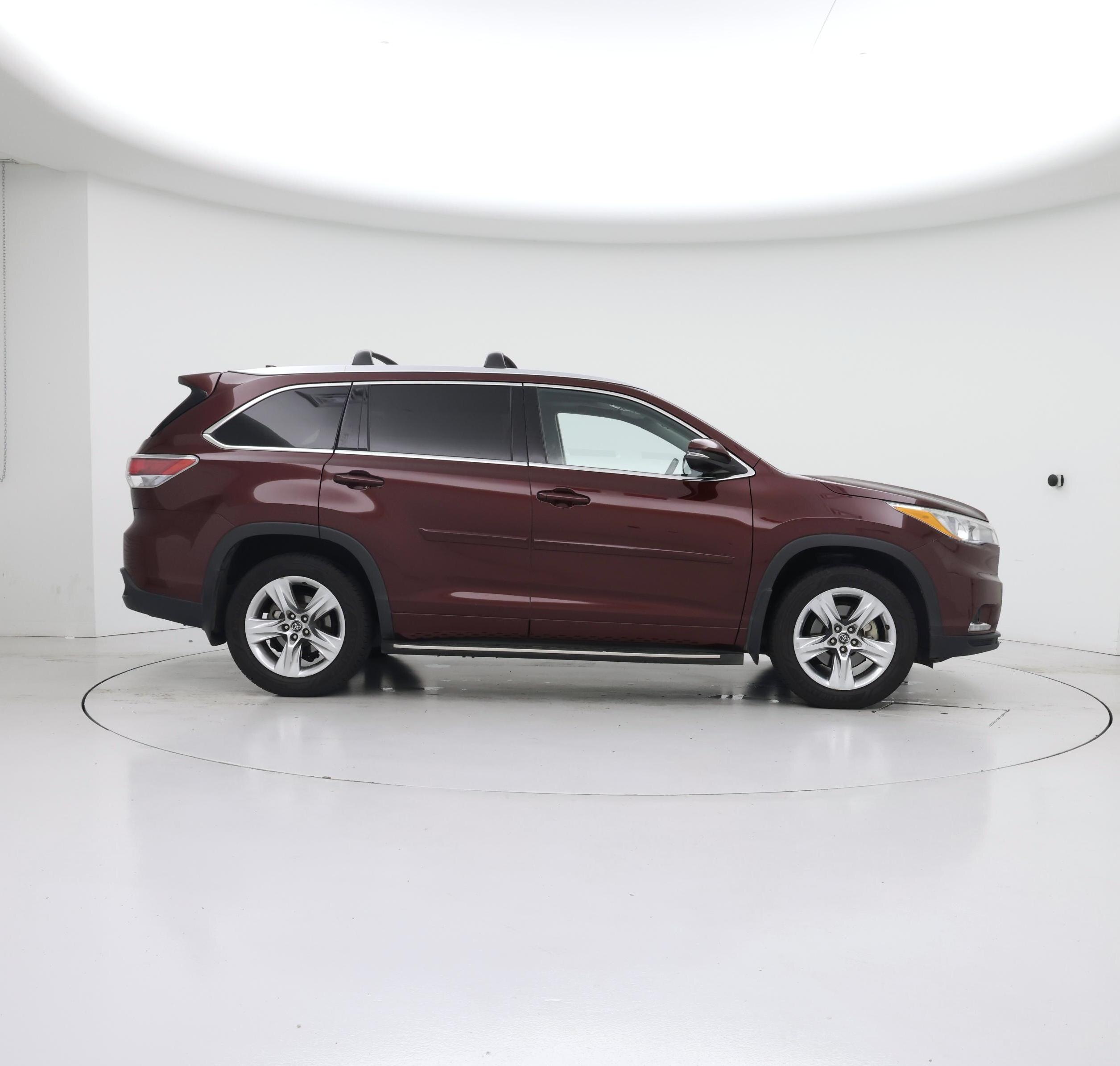 Thumbnail: 2016 Toyota Highlander - 7