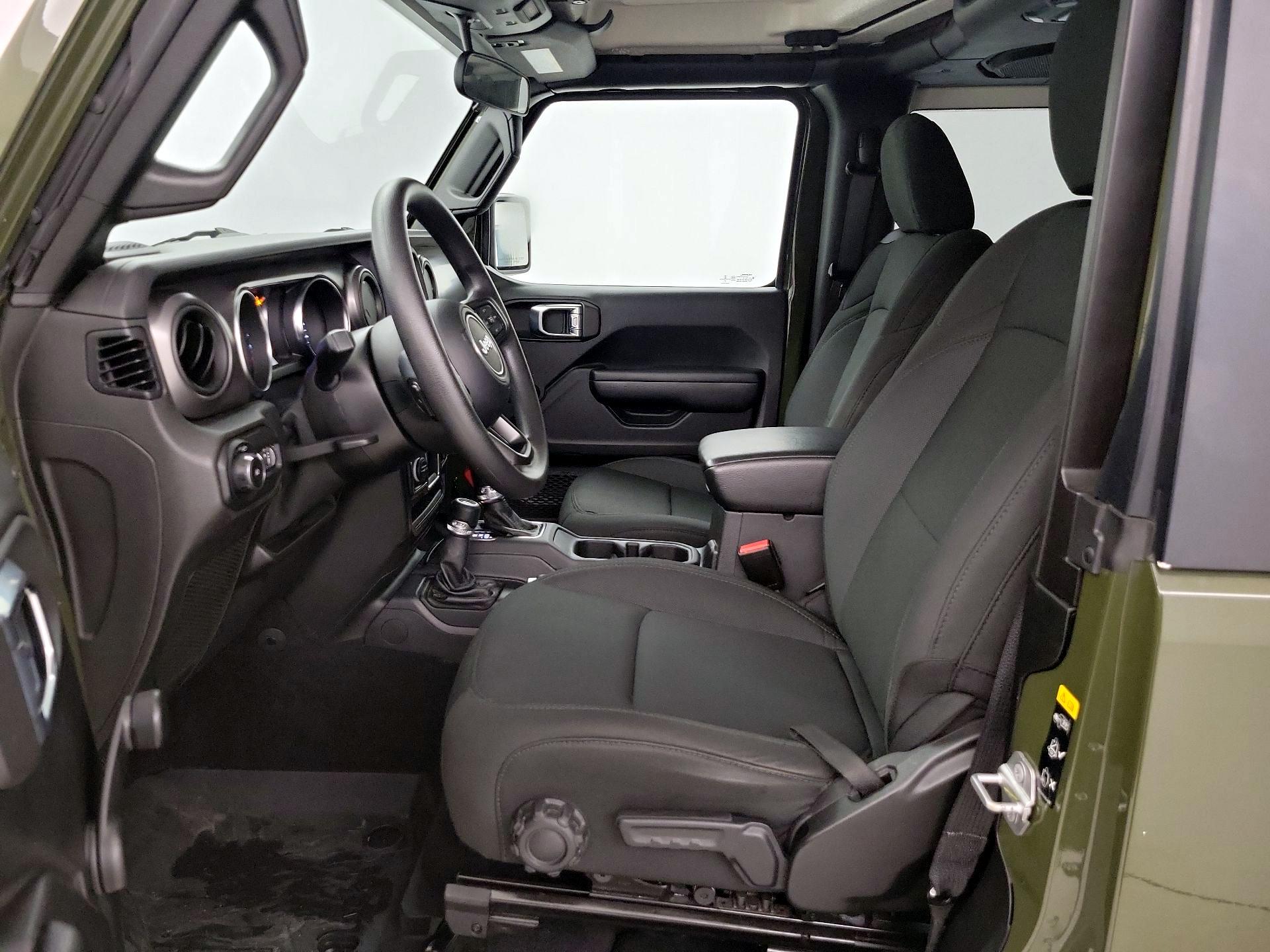 Thumbnail: 2021 Jeep Wrangler - 11