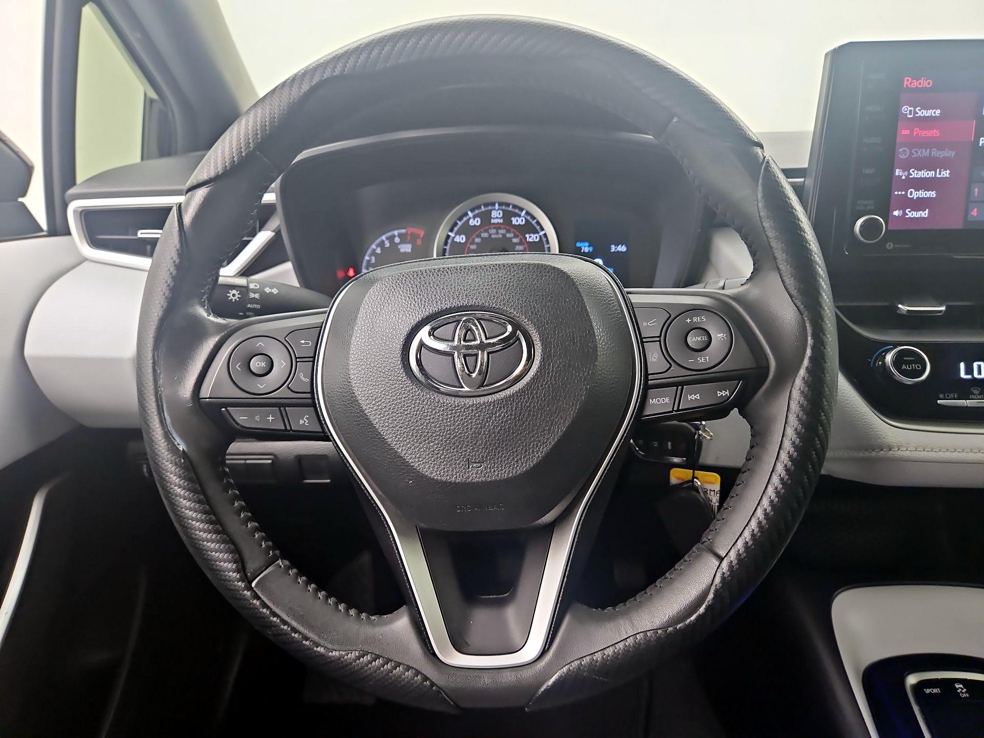 Thumbnail: 2022 Toyota Corolla - 10