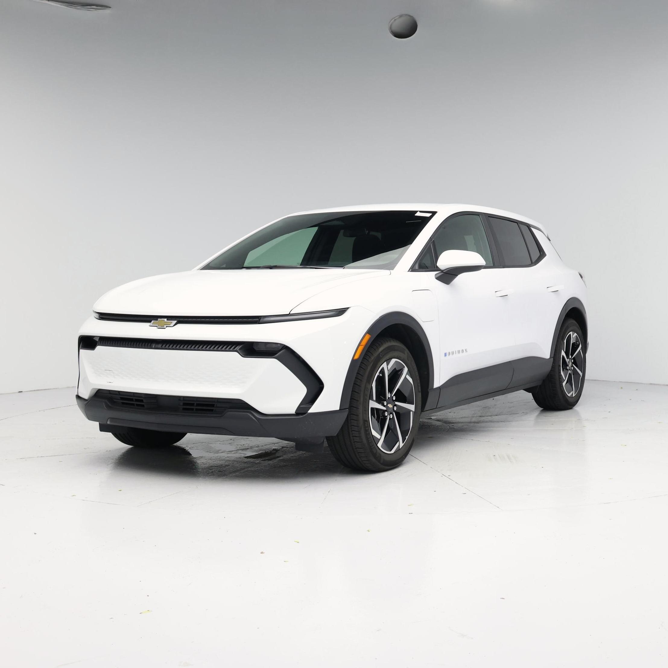 Thumbnail: 2025 Chevrolet Equinox - 4