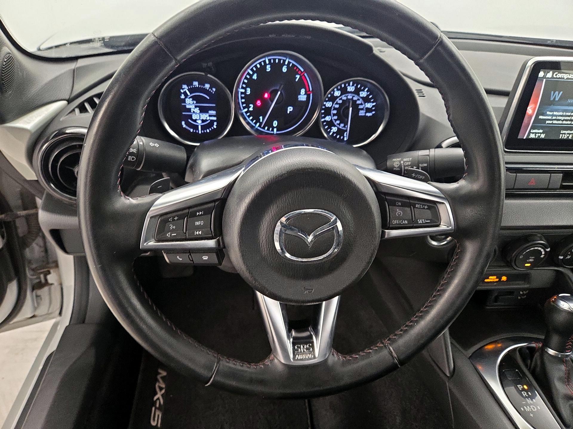 Thumbnail: 2017 Mazda MX-5 Miata - 10