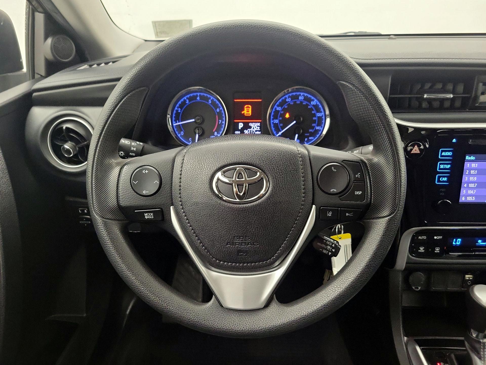 Thumbnail: 2019 Toyota Corolla - 10