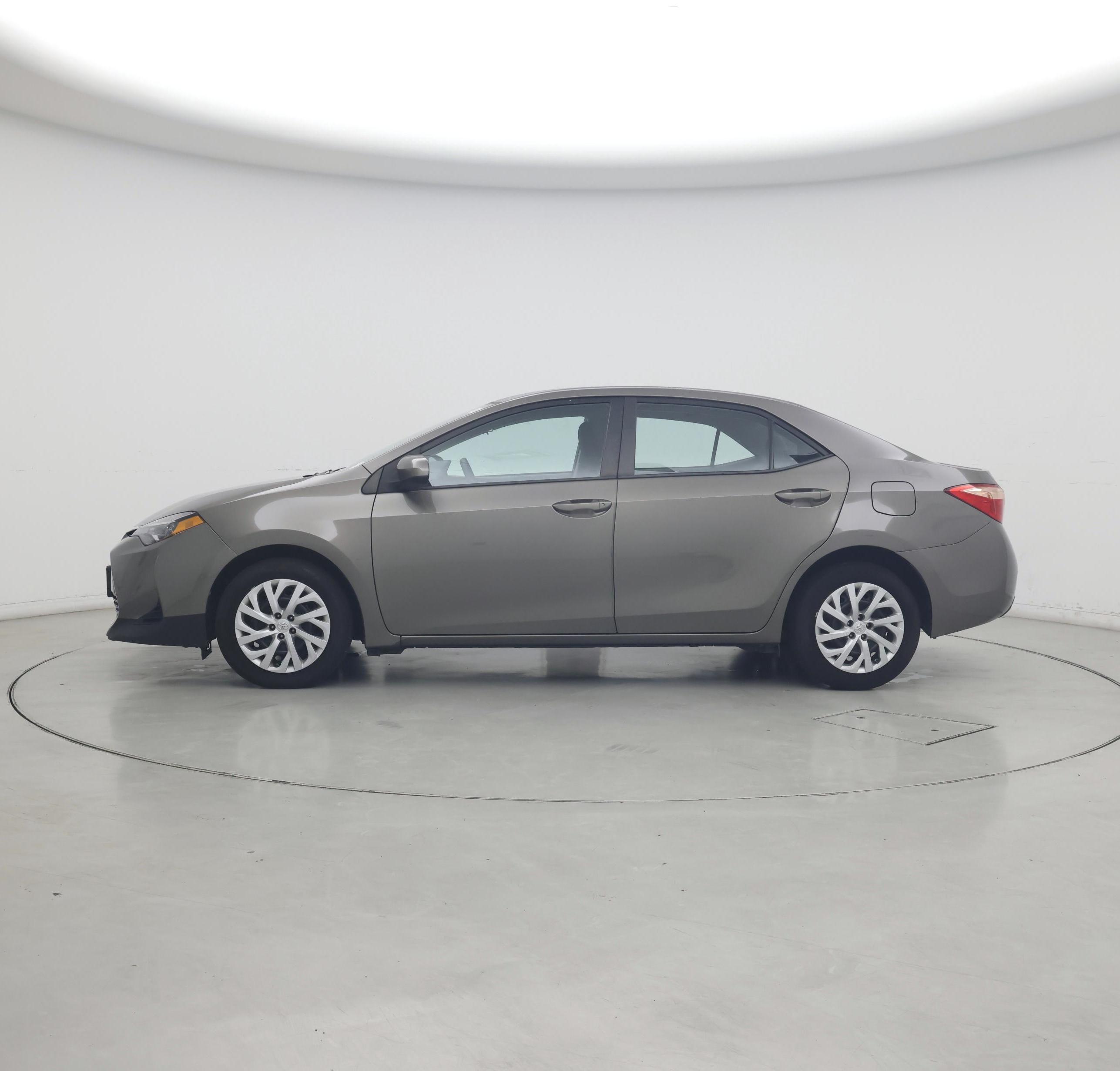 Thumbnail: 2019 Toyota Corolla - 3