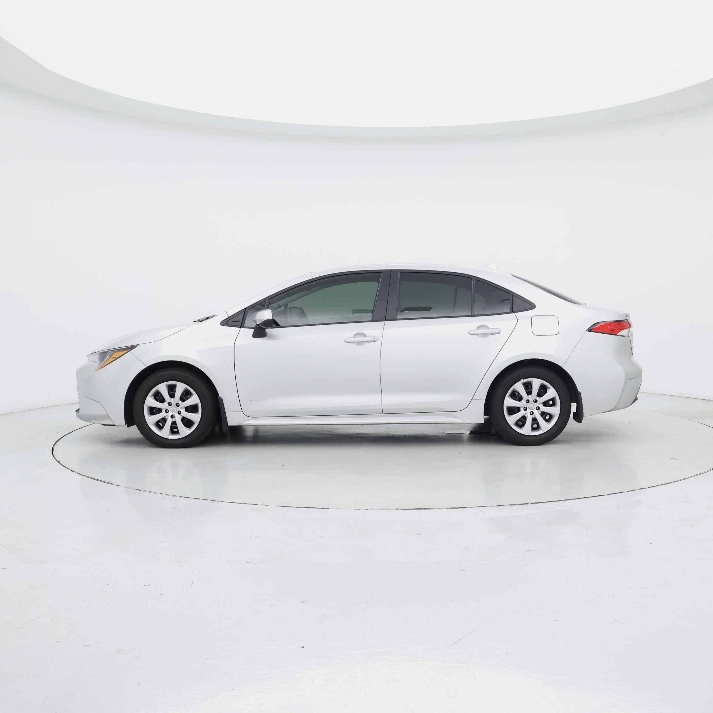 Thumbnail: 2025 Toyota Corolla - 3