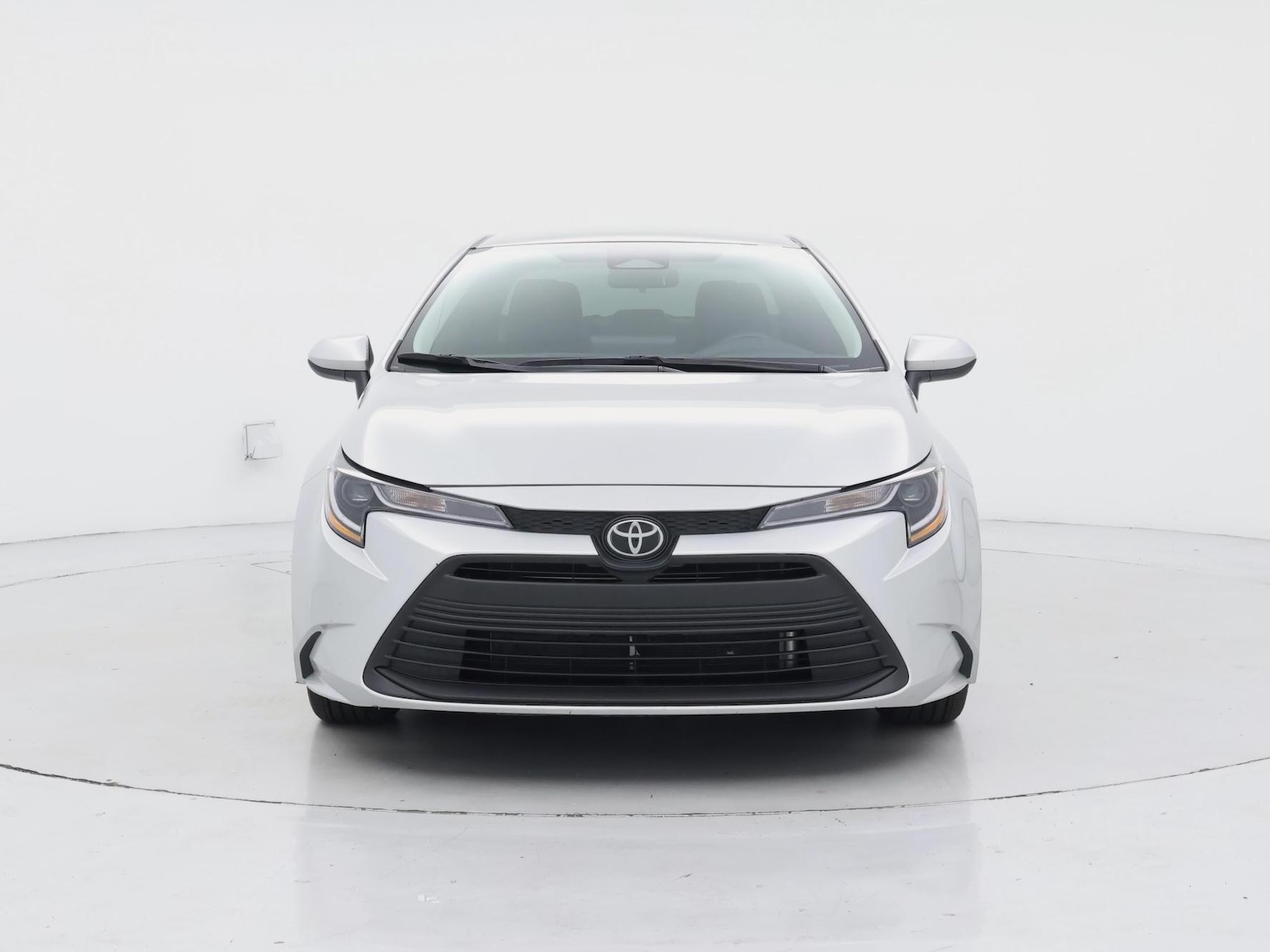 2025 Toyota Corolla LE - Photo 6