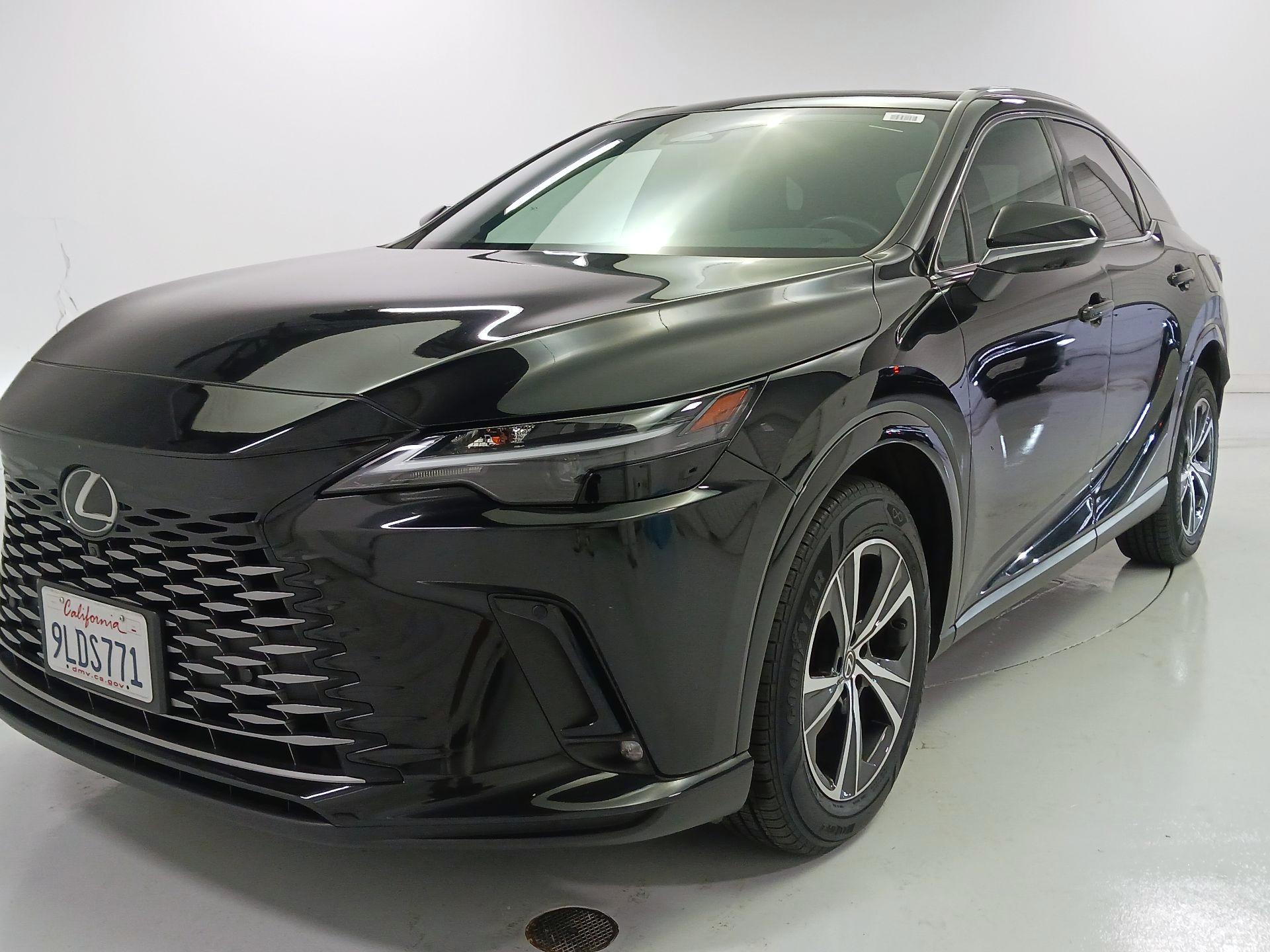 Thumbnail: 2024 Lexus RX - 3