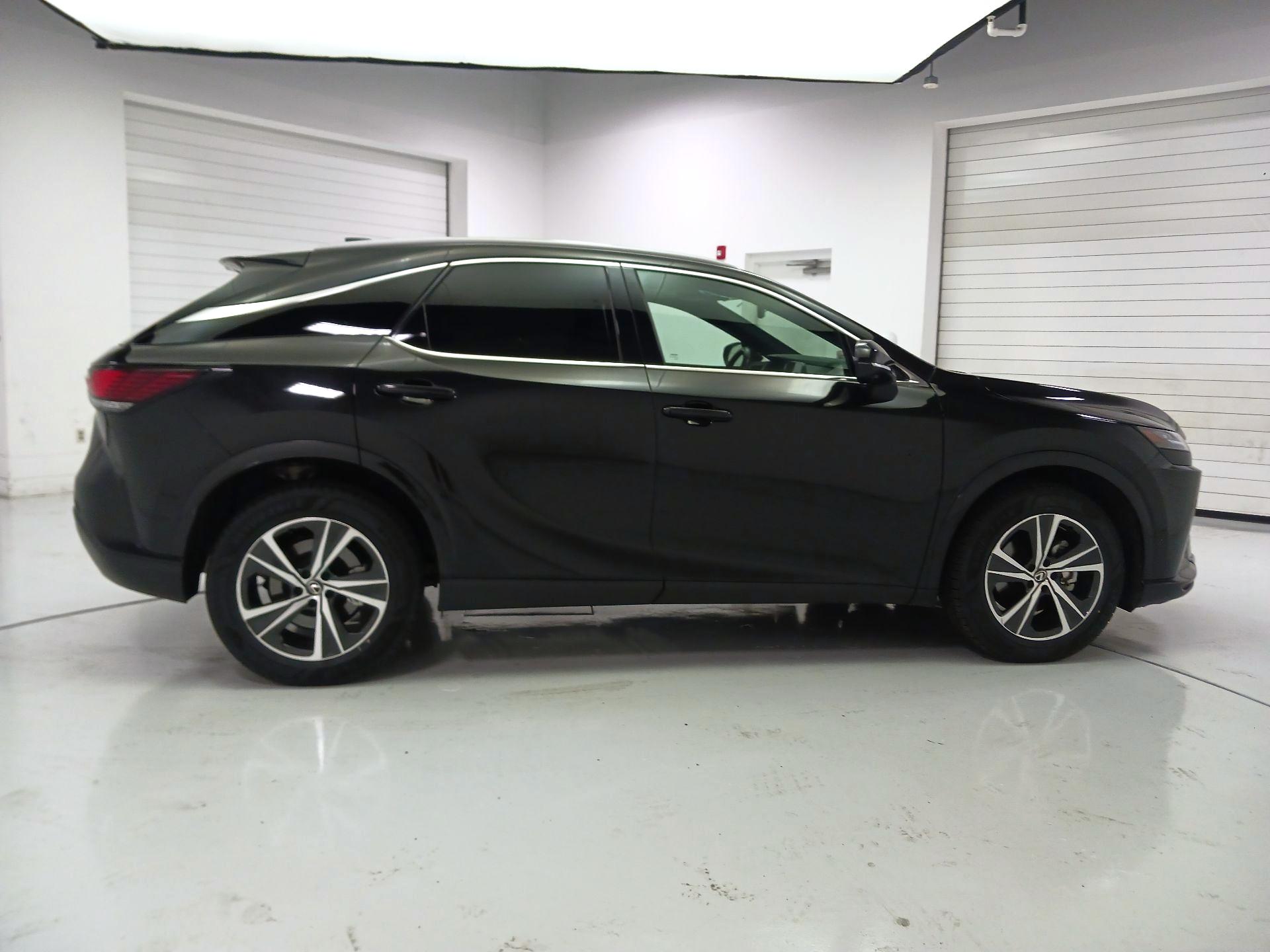 Thumbnail: 2024 Lexus RX - 4