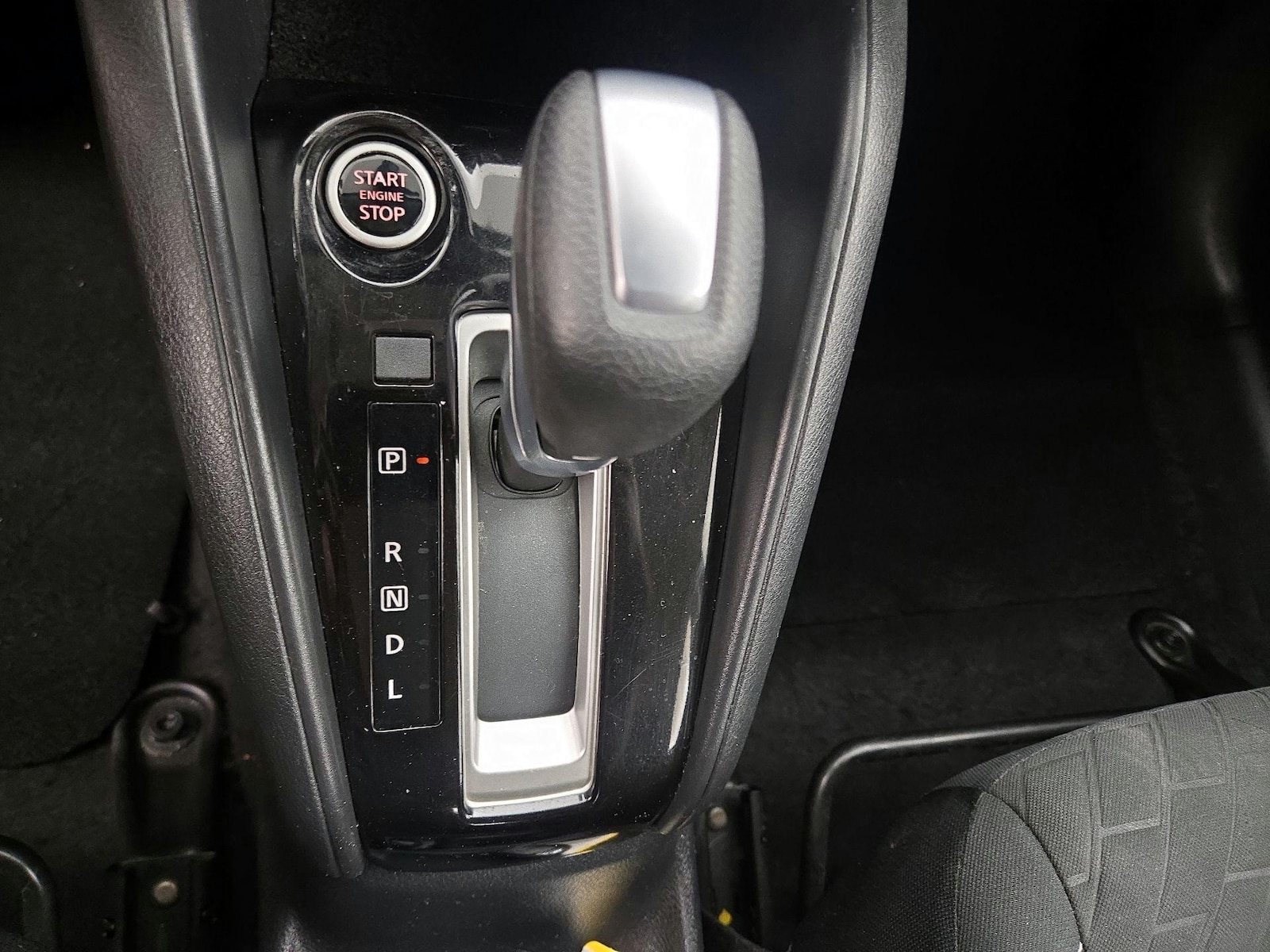 2021 Nissan Kicks S - Photo 18