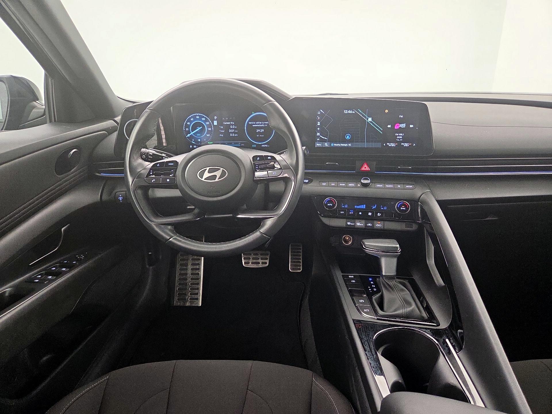 Thumbnail: 2025 Hyundai Elantra - 10
