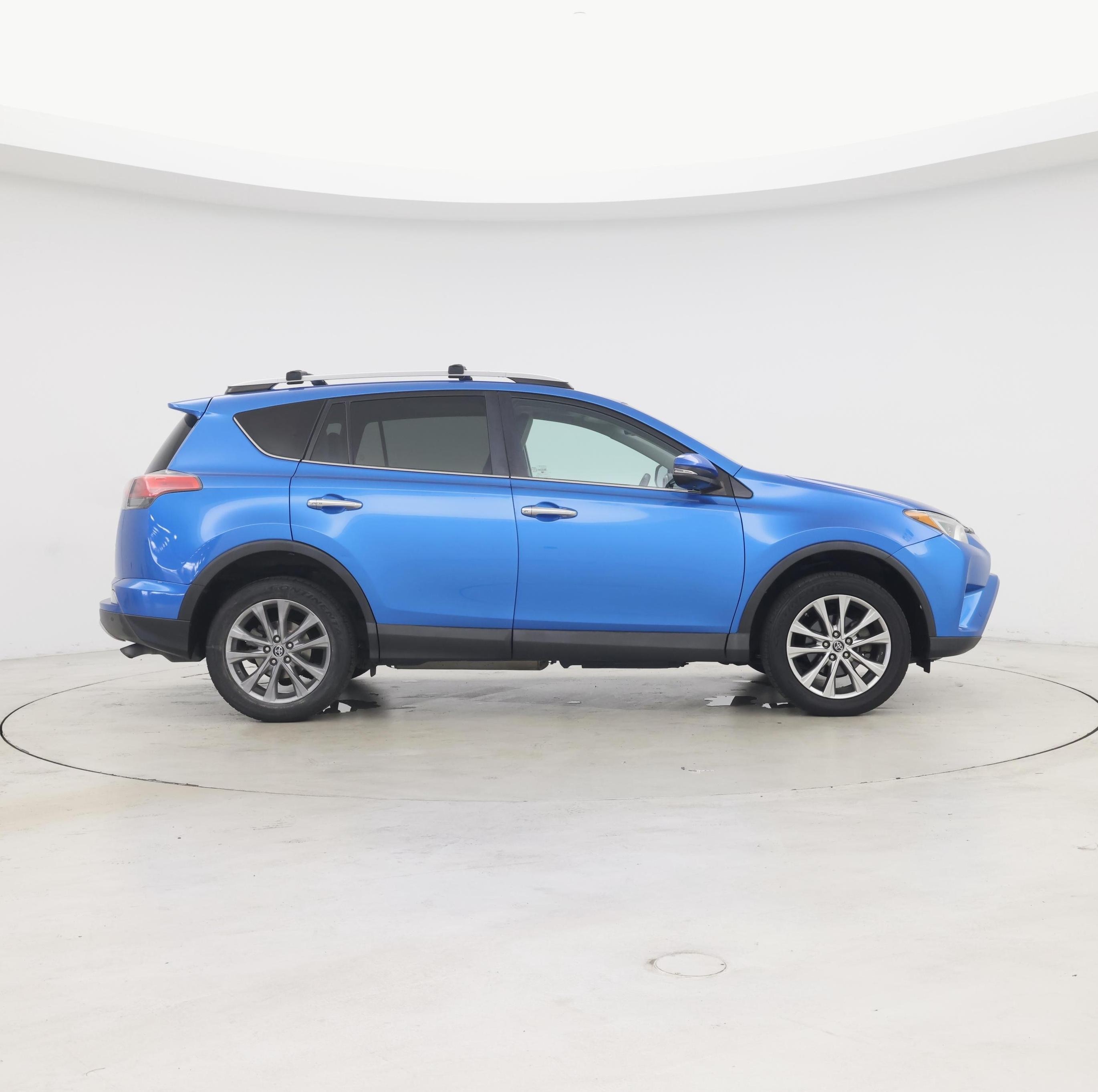 Thumbnail: 2016 Toyota RAV4 - 7