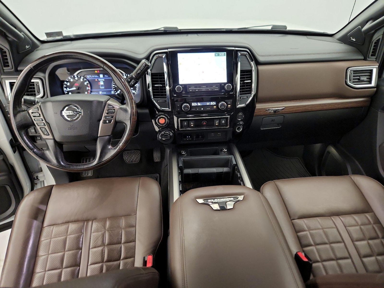 2020 Nissan Titan Platinum Reserve - Photo 10