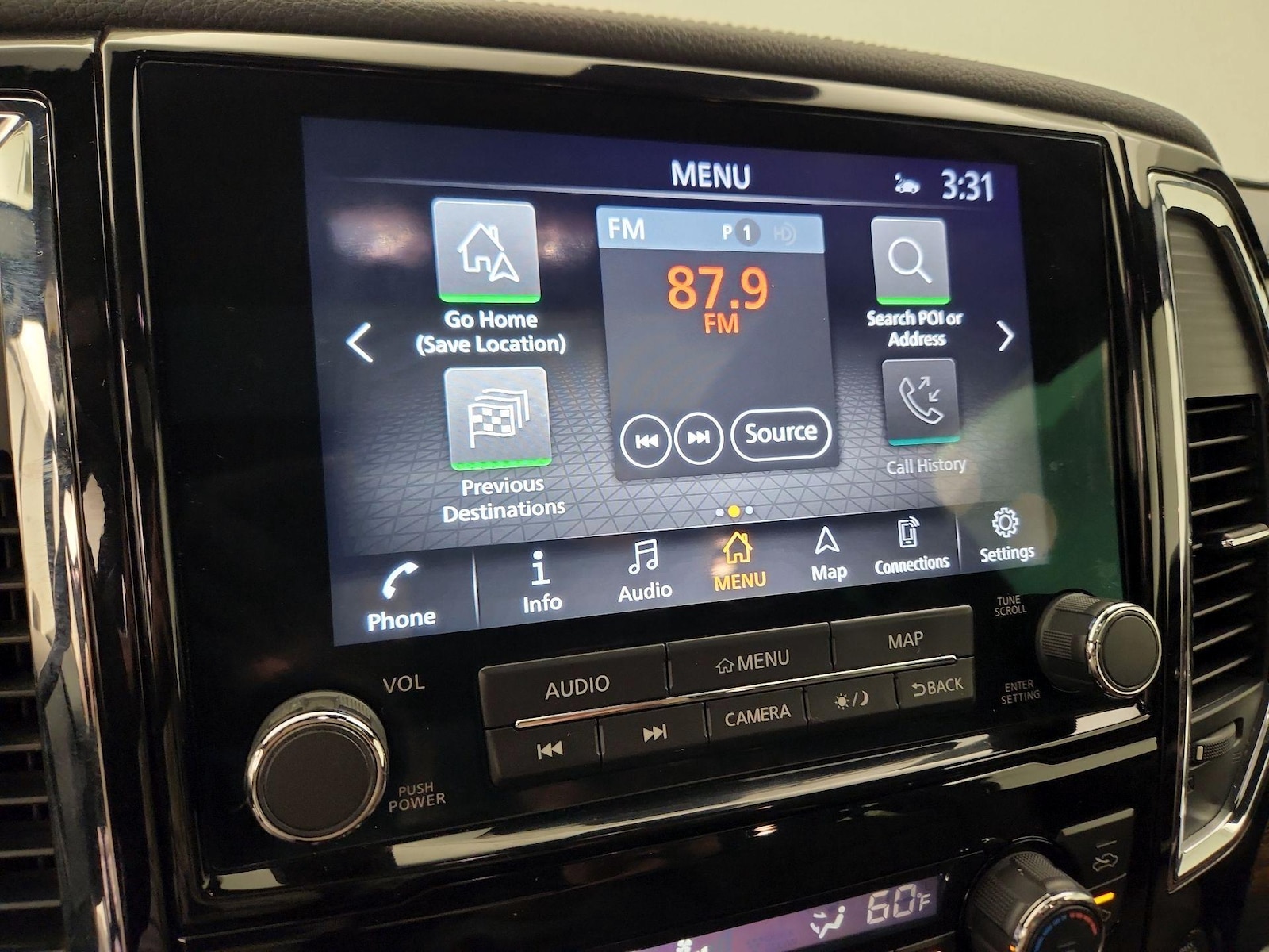 2020 Nissan Titan Platinum Reserve - Photo 17