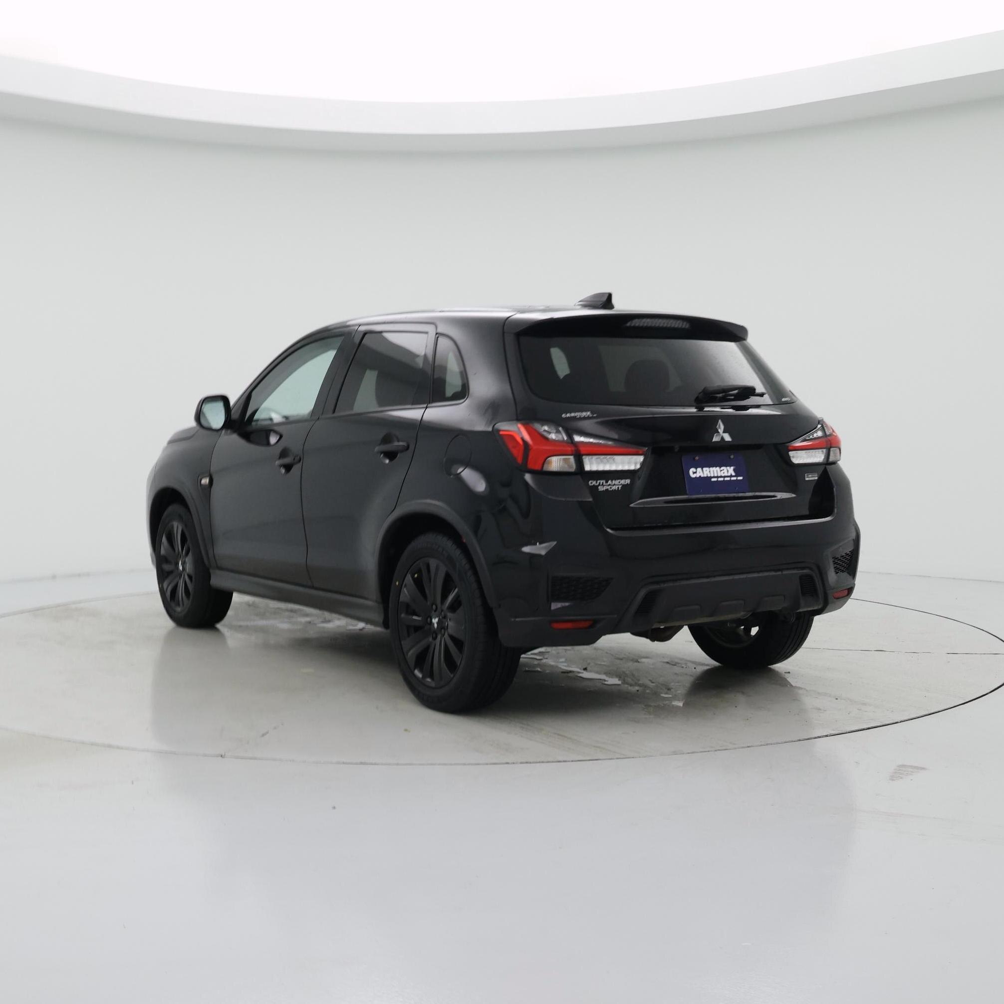 Thumbnail: 2023 Mitsubishi Outlander Sport - 2