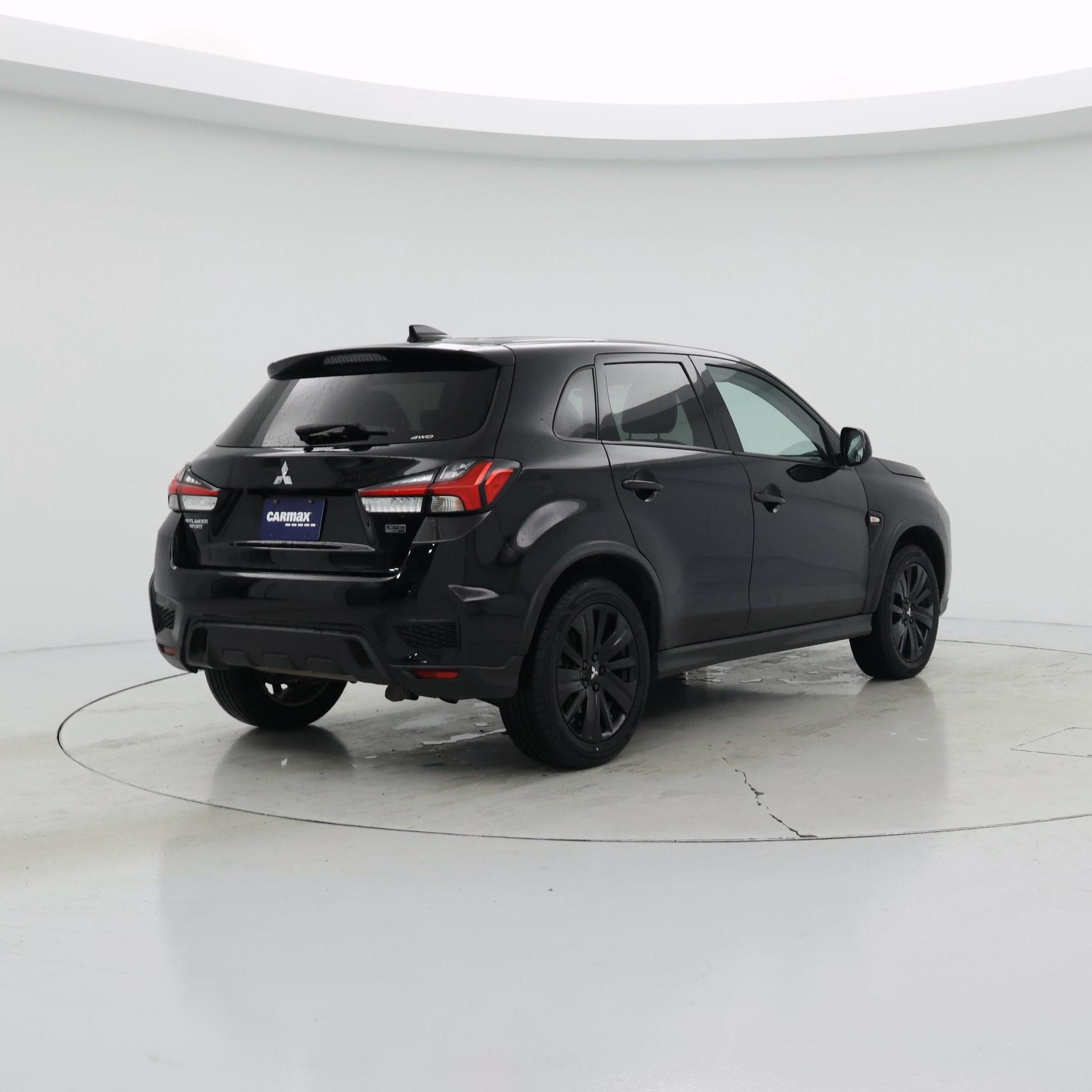 Thumbnail: 2023 Mitsubishi Outlander Sport - 8