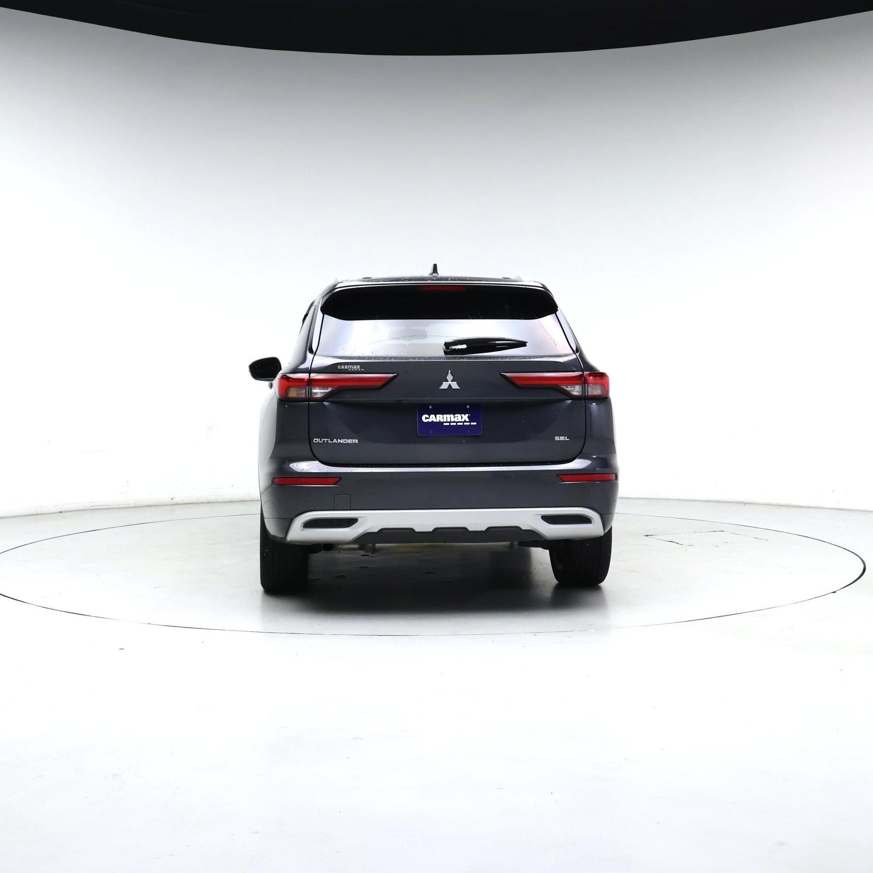 Thumbnail: 2024 Mitsubishi Outlander - 6