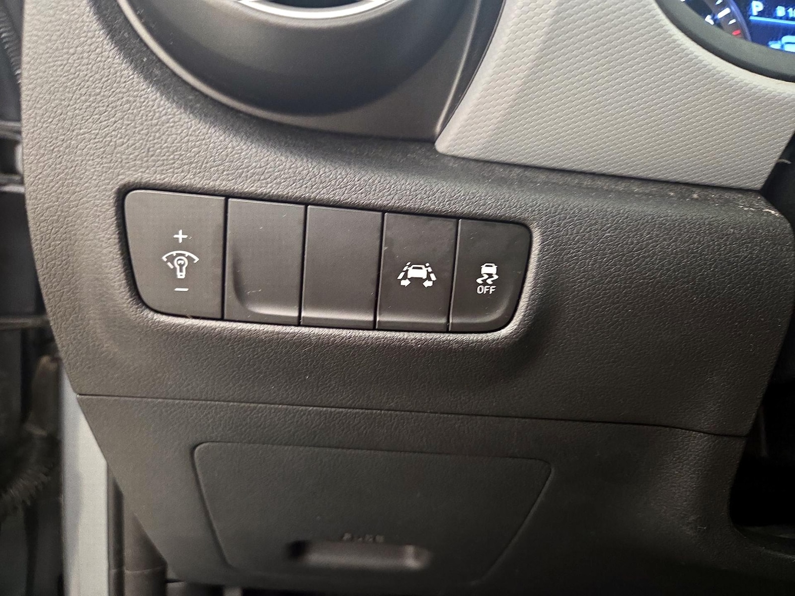2020 Hyundai Kona SE - Photo 14