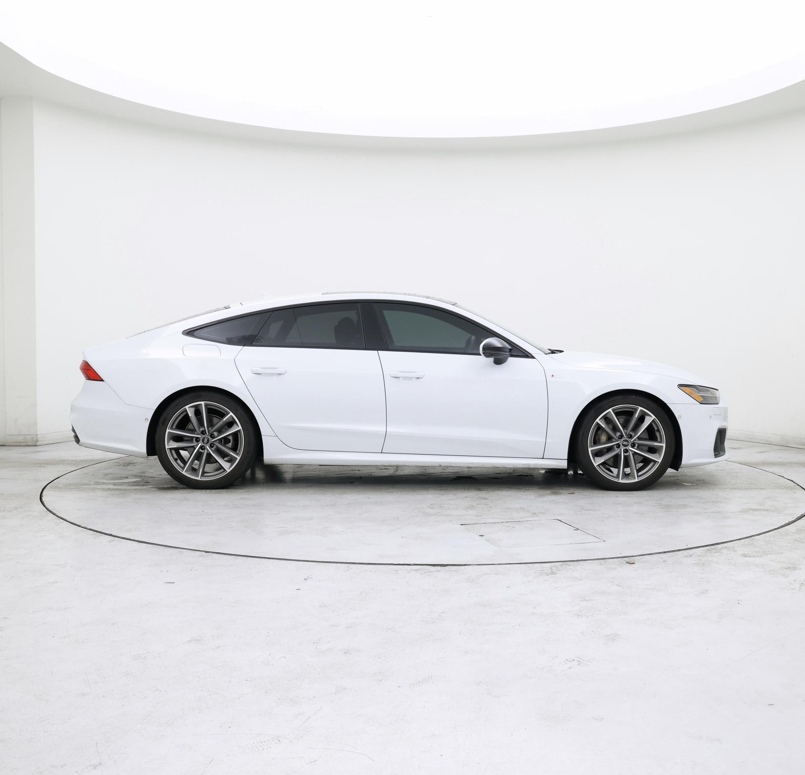 Thumbnail: 2021 Audi A7 - 7