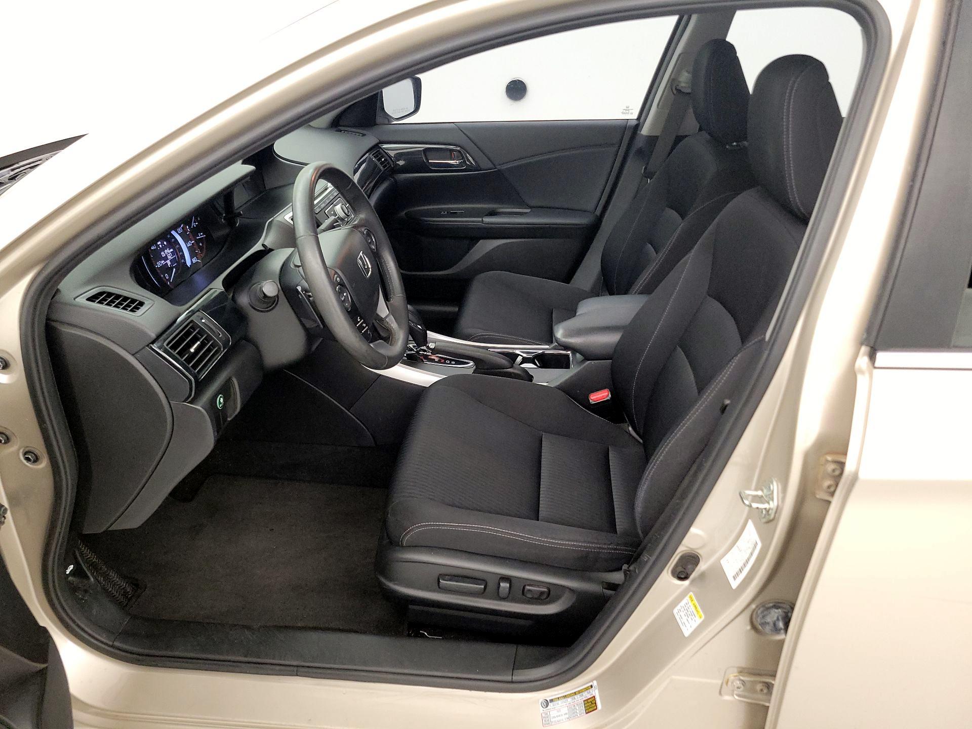Thumbnail: 2015 Honda Accord - 11