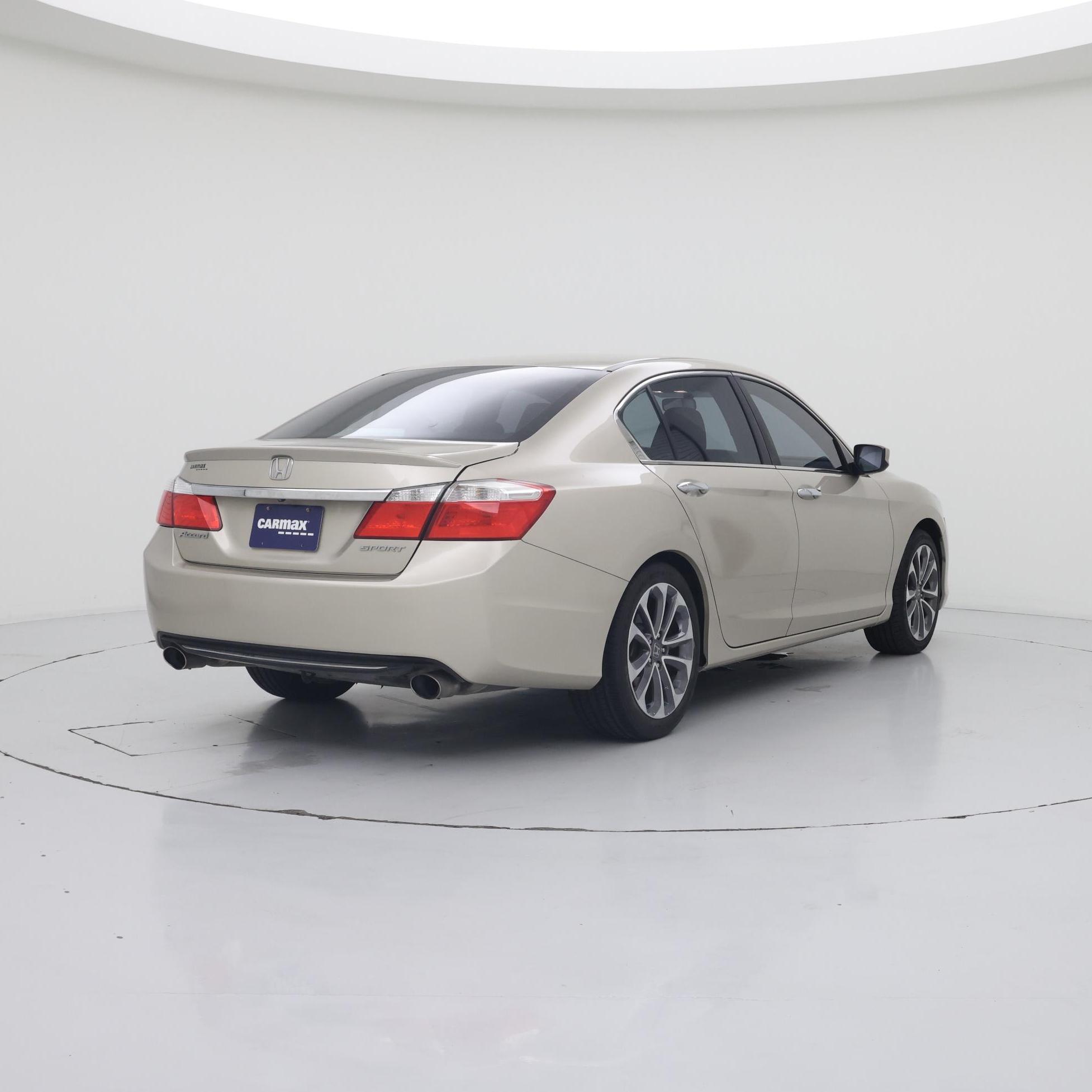 Thumbnail: 2015 Honda Accord - 8
