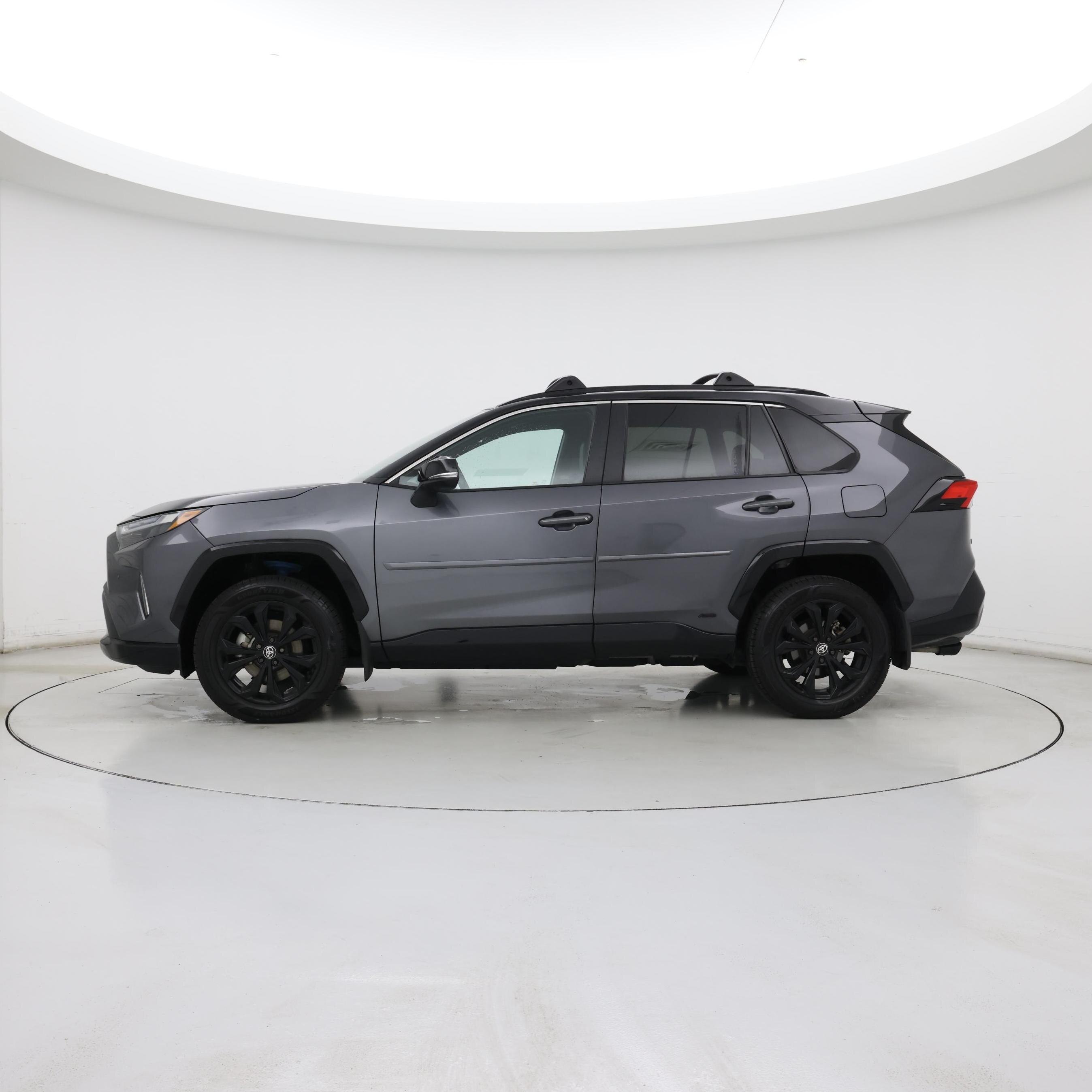 Thumbnail: 2024 Toyota RAV4 - 3